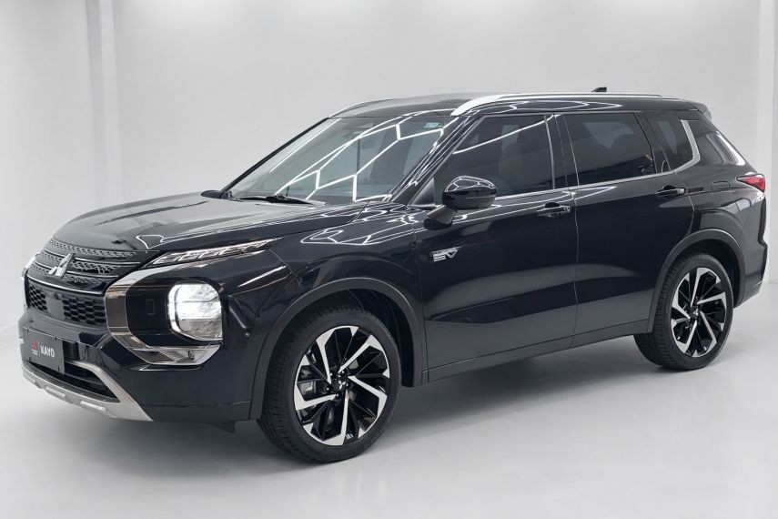 MITSUBISHI OUTLANDER 2025/20261