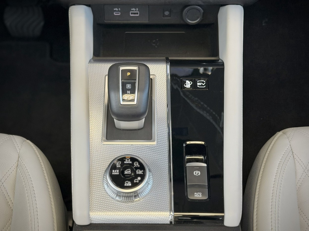 OUTLANDER 2.4 PHEV HPE-S S-AWC5