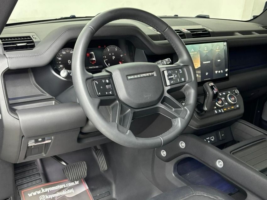 LAND ROVER DEFENDER 2023/20246
