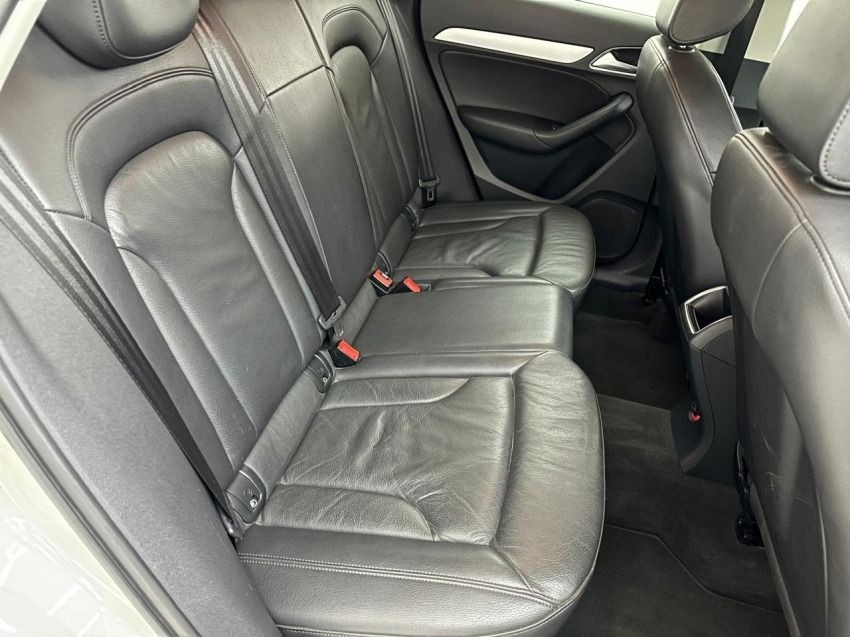 Q3 1.4 TFSI ATTRACTION8