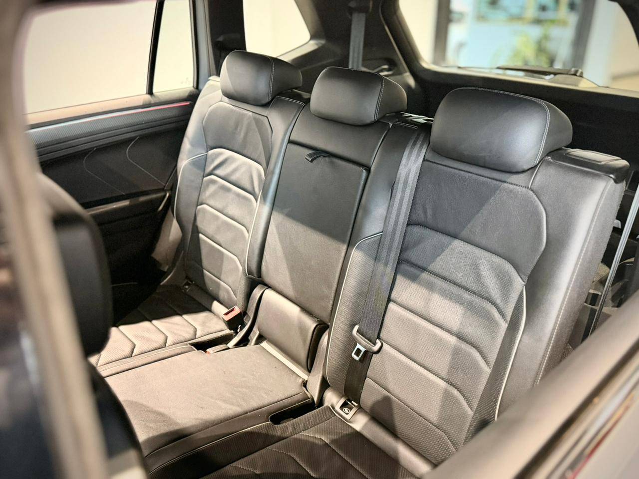 TIGUAN 2.0 300 TSI ALLSPACE R-LINE9