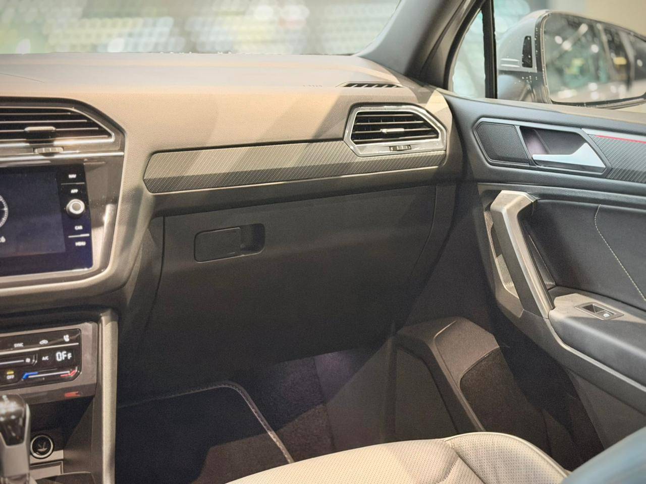 TIGUAN 2.0 300 TSI ALLSPACE R-LINE14