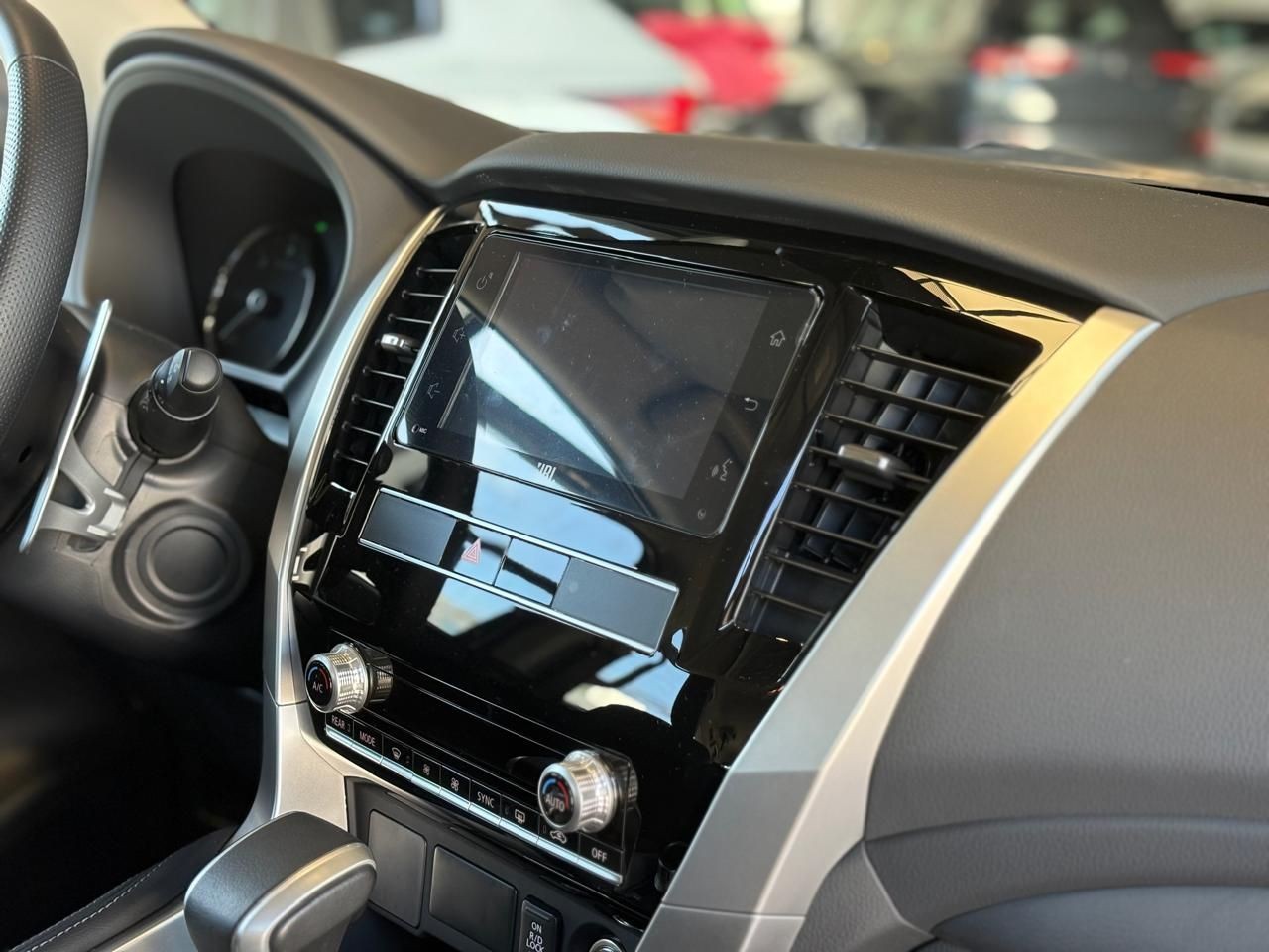 MITSUBISHI PAJERO SPORT 2024/20258