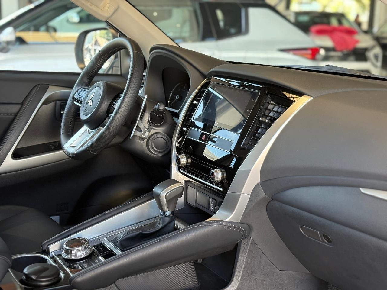 MITSUBISHI PAJERO SPORT 2024/20259