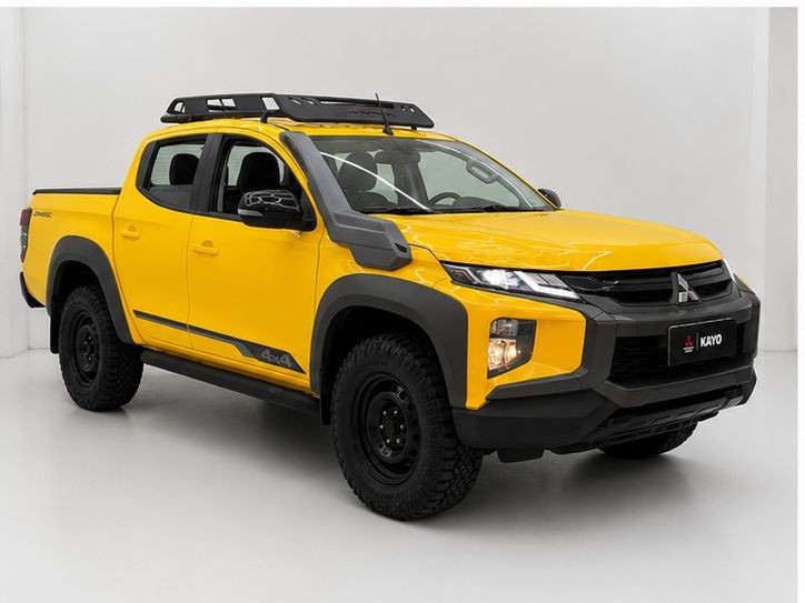 L200 TRITON 2.4 16V TURBO SAVANA GLS CD 4X4