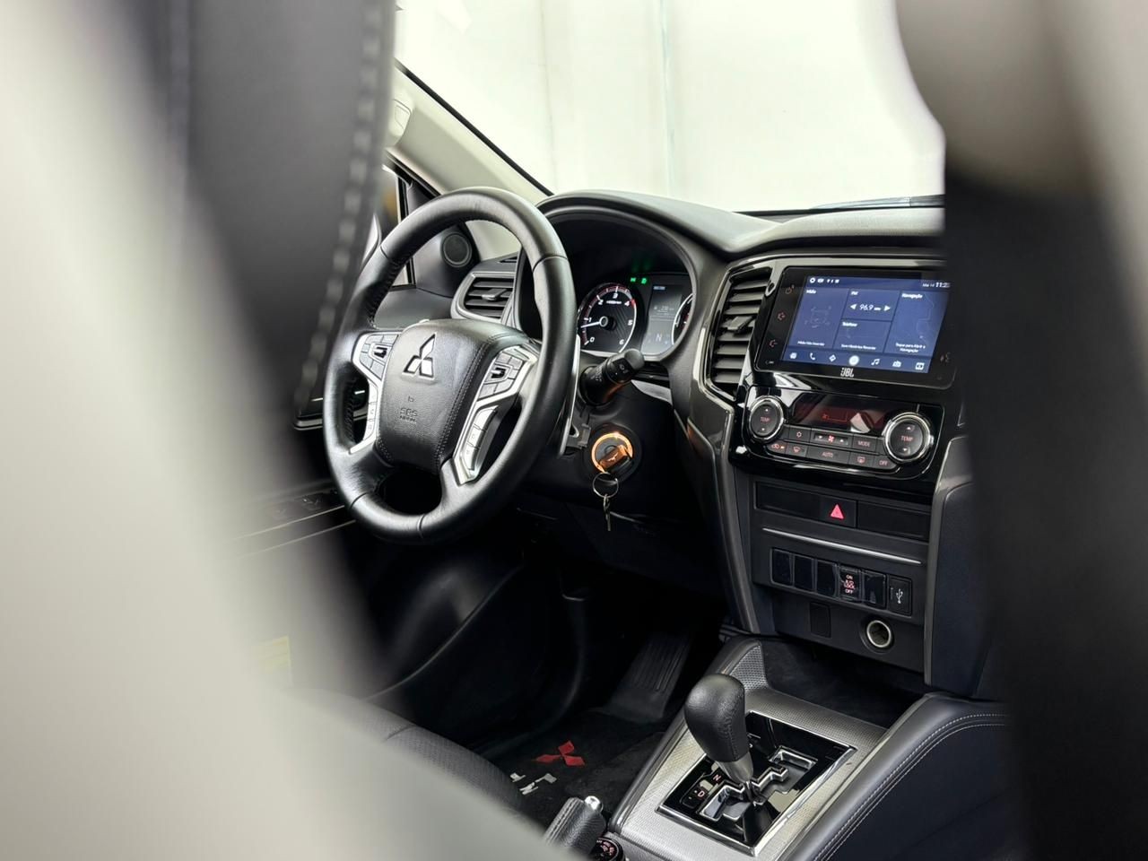 L200 TRITON 2.4 16V TURBO SAVANA GLS CD 4X47