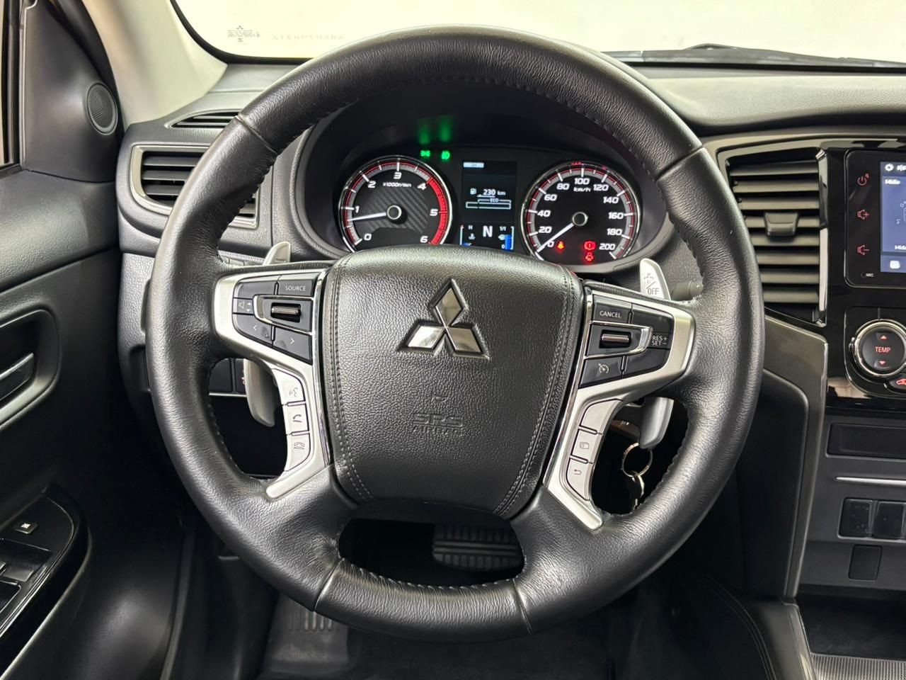 L200 TRITON 2.4 16V TURBO SAVANA GLS CD 4X49