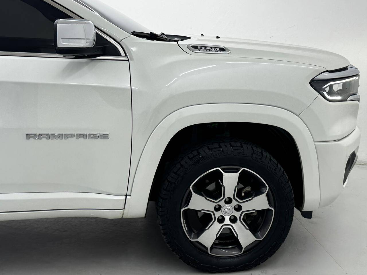 RAMPAGE 2.0 TURBO LARAMIE 4X44