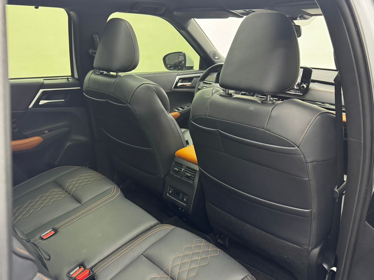 OUTLANDER 2.4 PHEV SIGNATURE S8