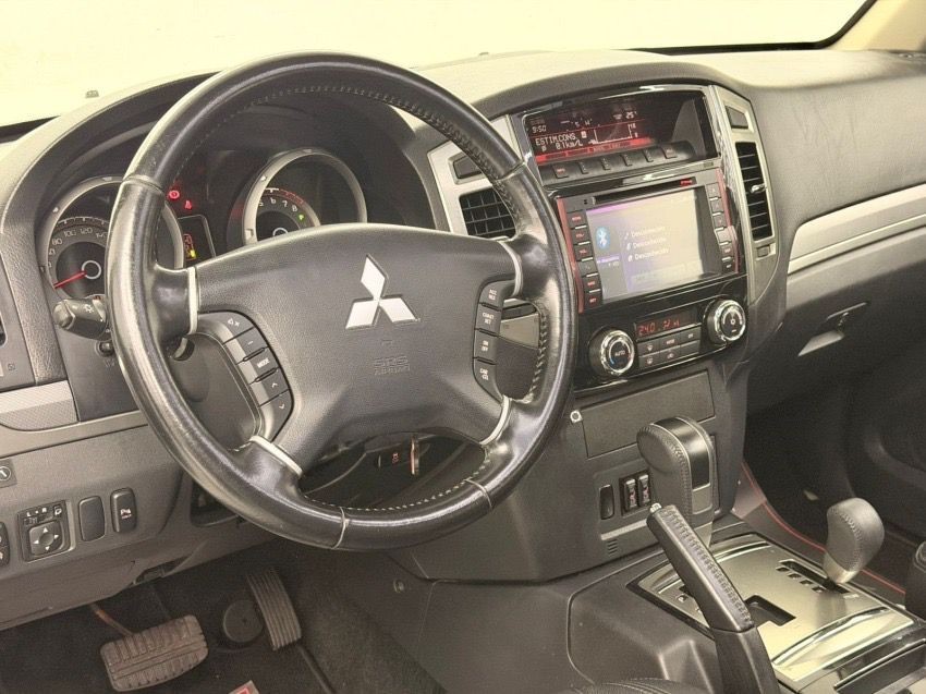 PAJERO FULL 3.8 HPE 4X4 V6 24V6