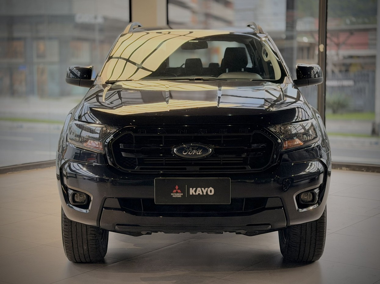 RANGER 2.2 BLACK 4X2 CD 16V1