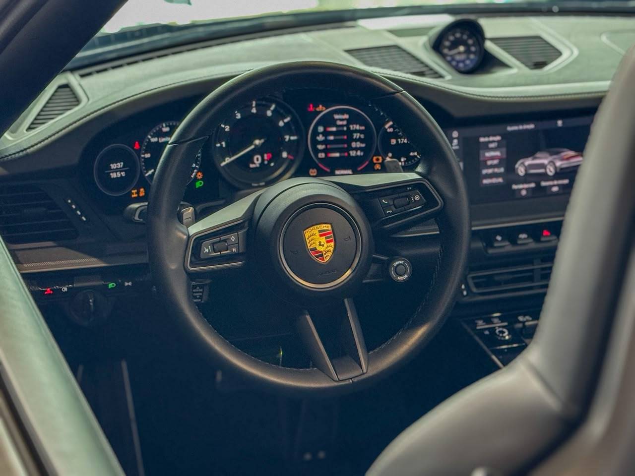 911 3.0 24V H6 CARRERA 4S CABRIOLET PDK4