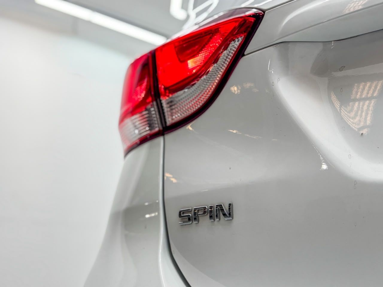 SPIN 1.8 PREMIER 8V3