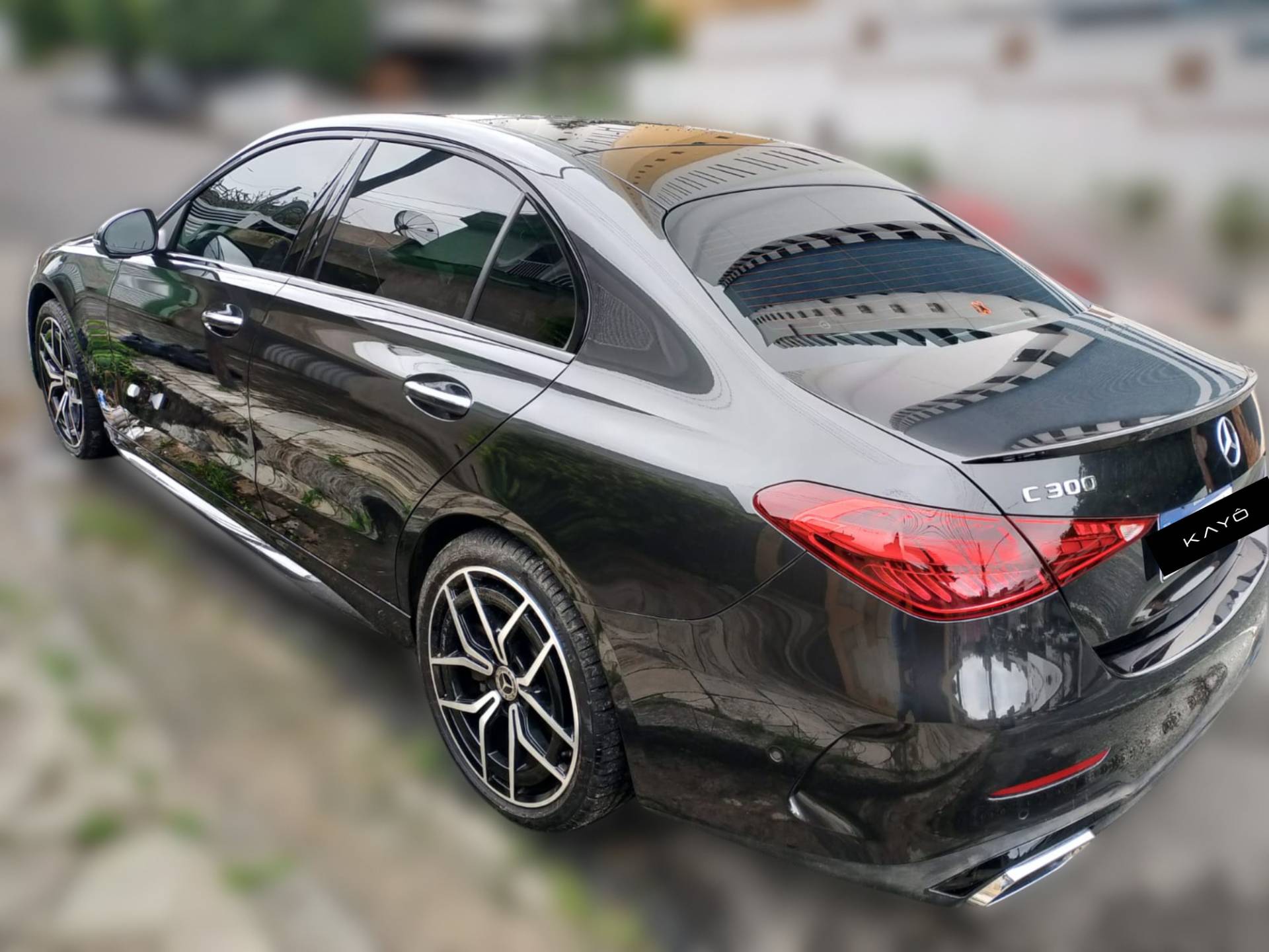 C 300 2.0 EQ BOOST AMG LINE5