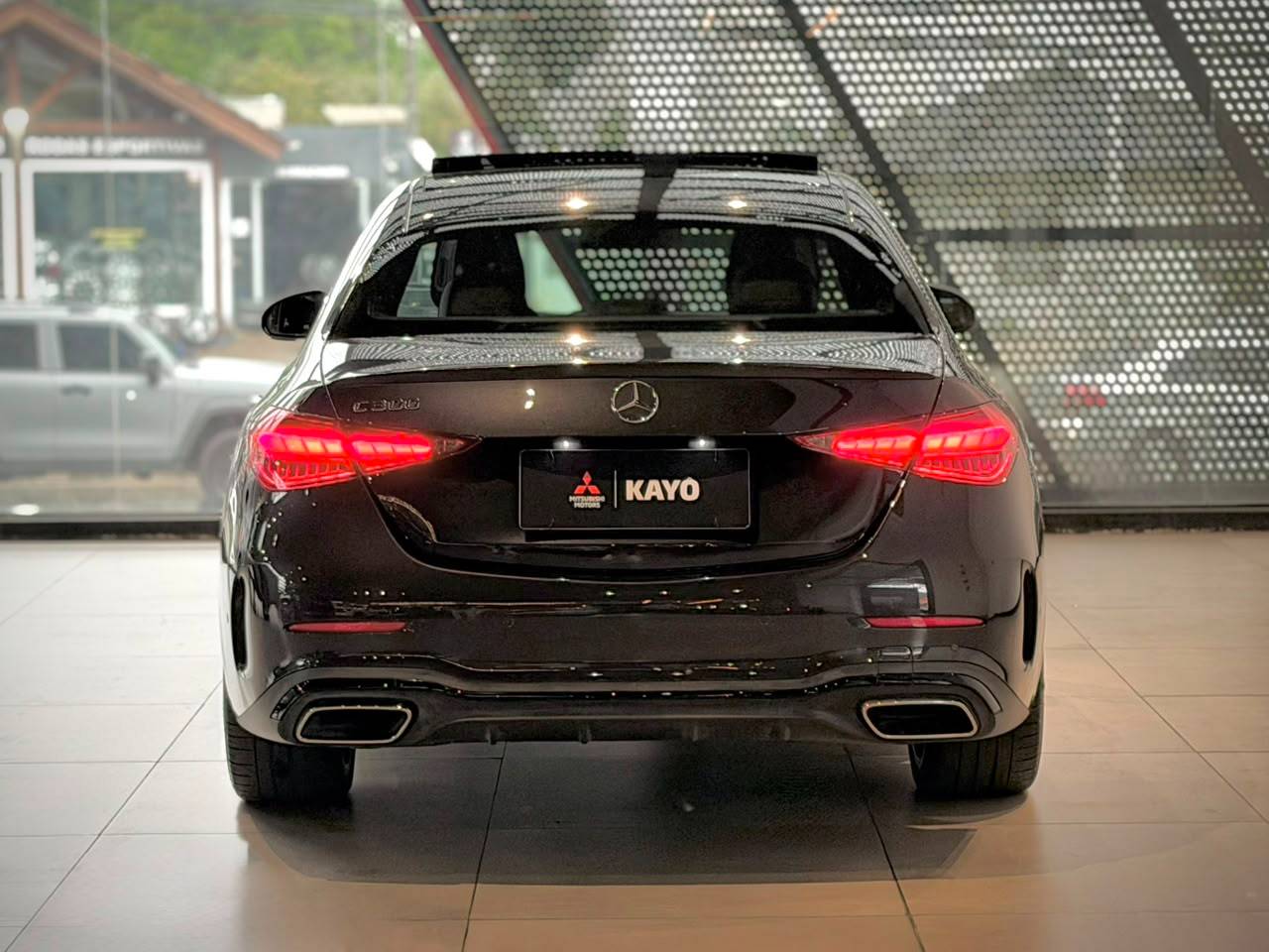 C 300 2.0 EQ BOOST AMG LINE4
