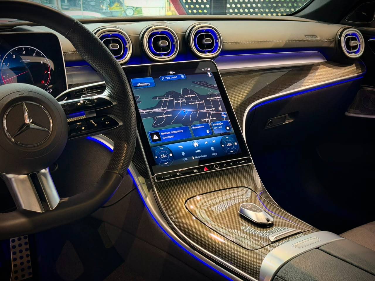C 300 2.0 EQ BOOST AMG LINE5