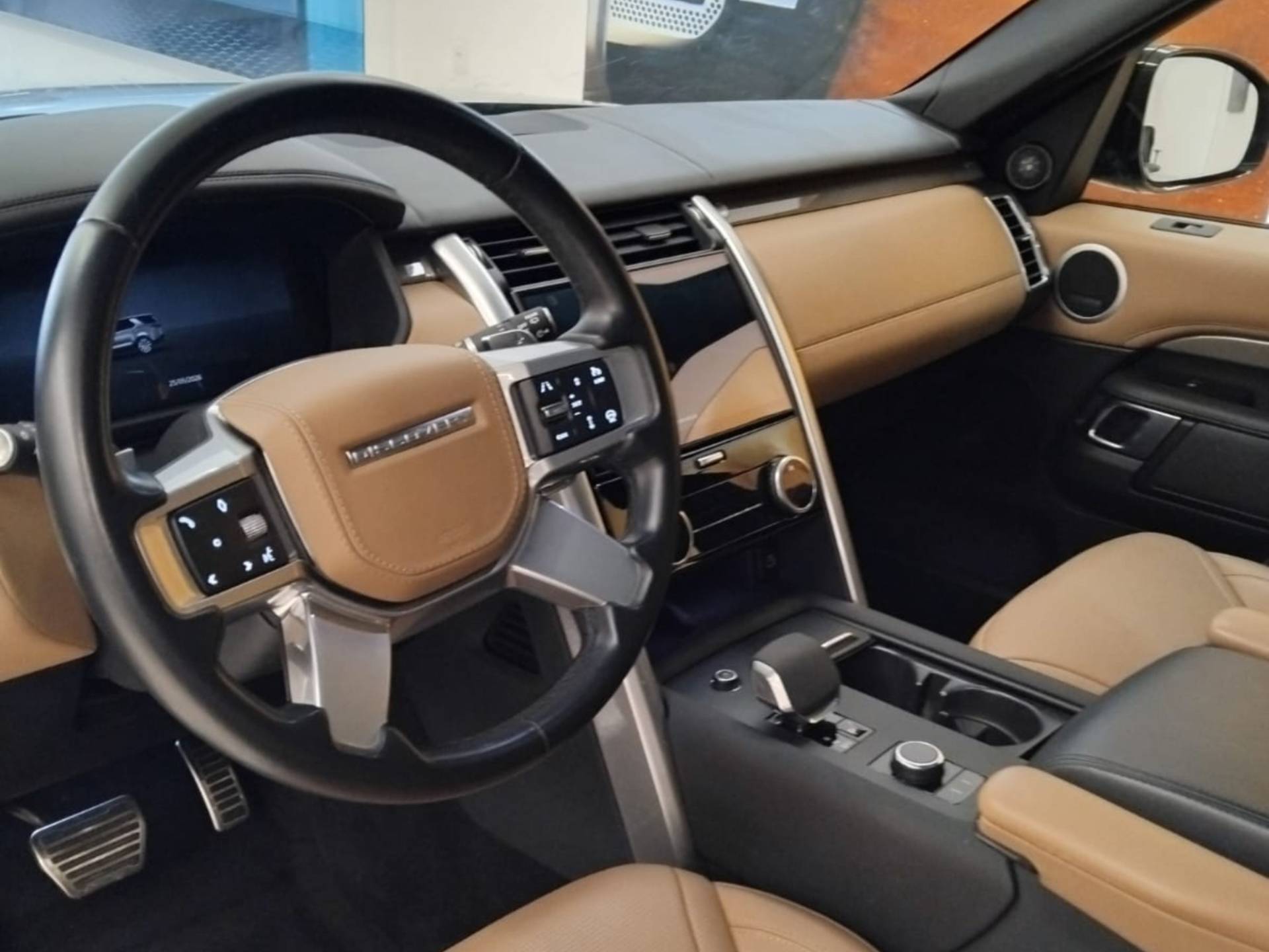 DISCOVERY 3.0 D300 TURBO MHEV METROPOLITAN EDITION5