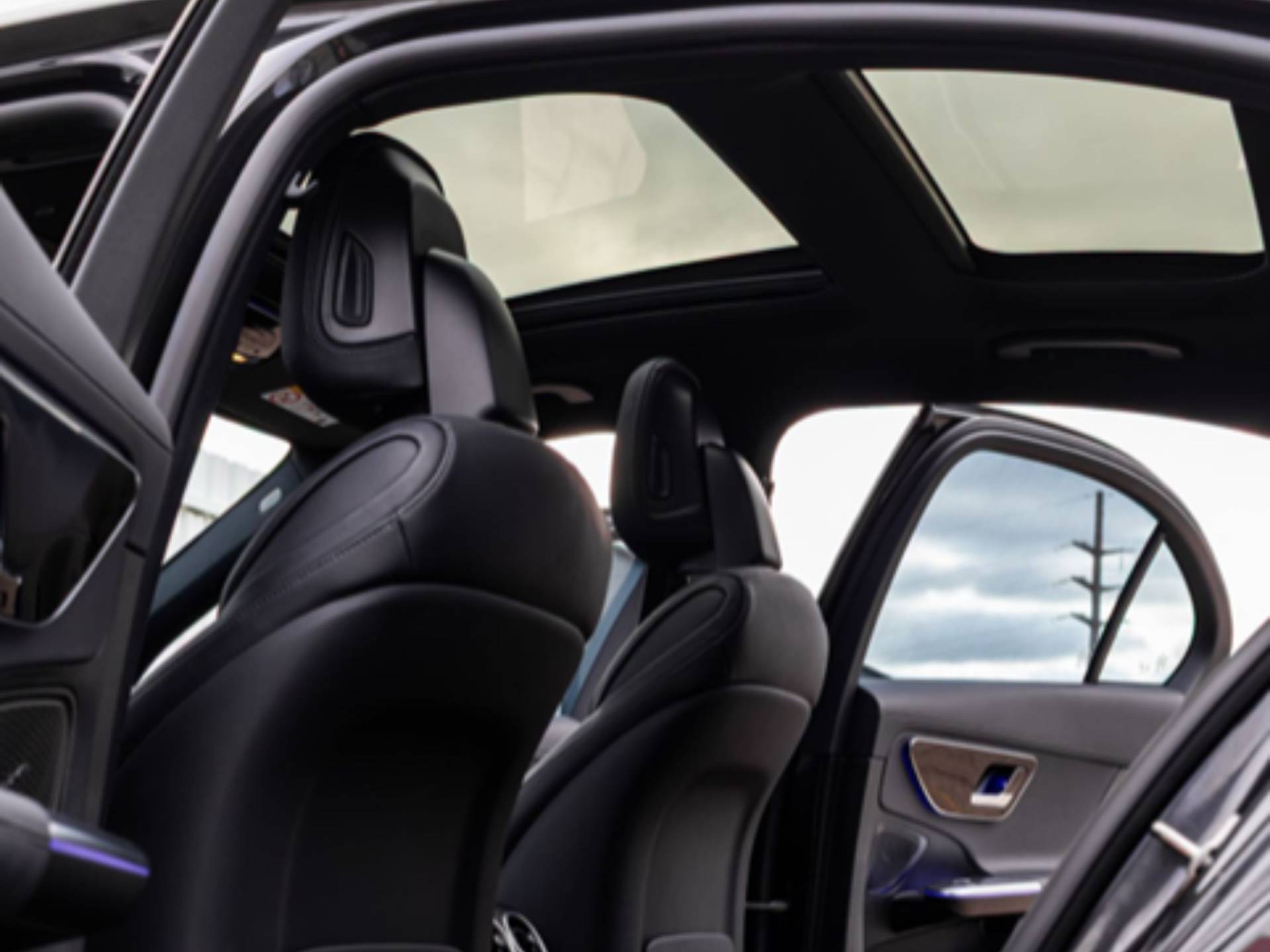 C 300 2.0 EQ BOOST AMG LINE9