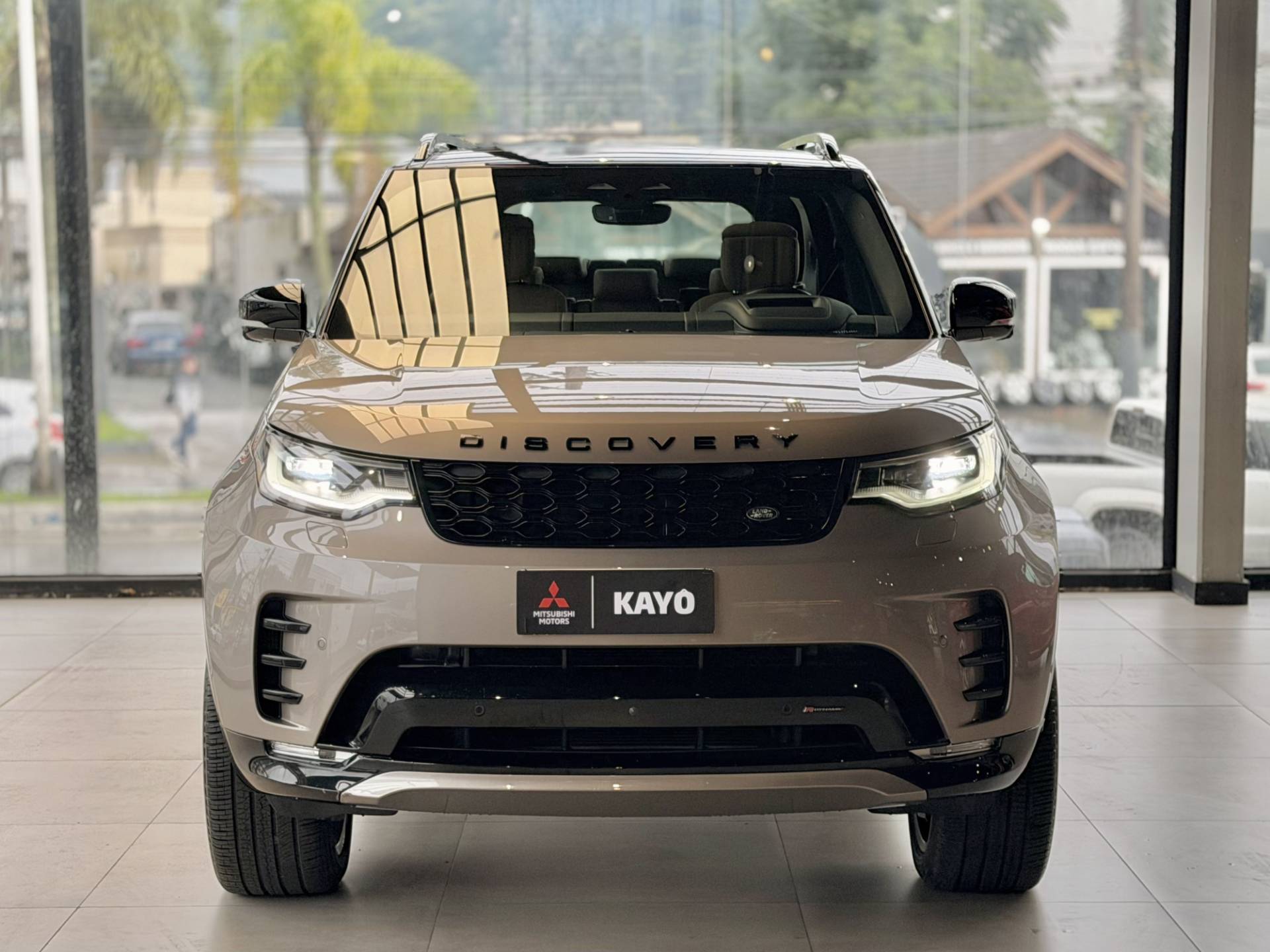 DISCOVERY 3.0 D300 TURBO MHEV METROPOLITAN EDITION1
