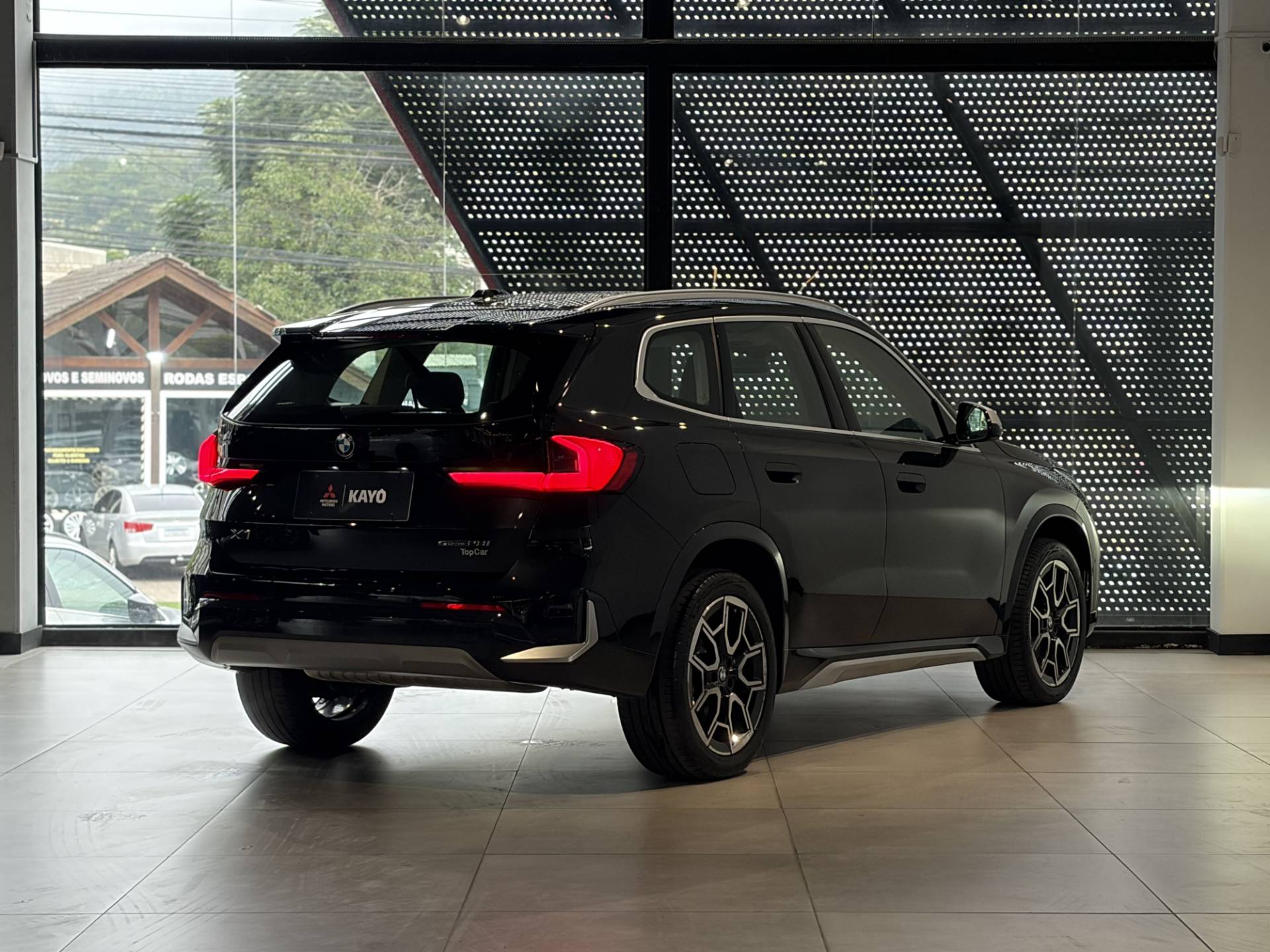 X1 2.0 16V TURBO SDRIVE20I X-LINE3