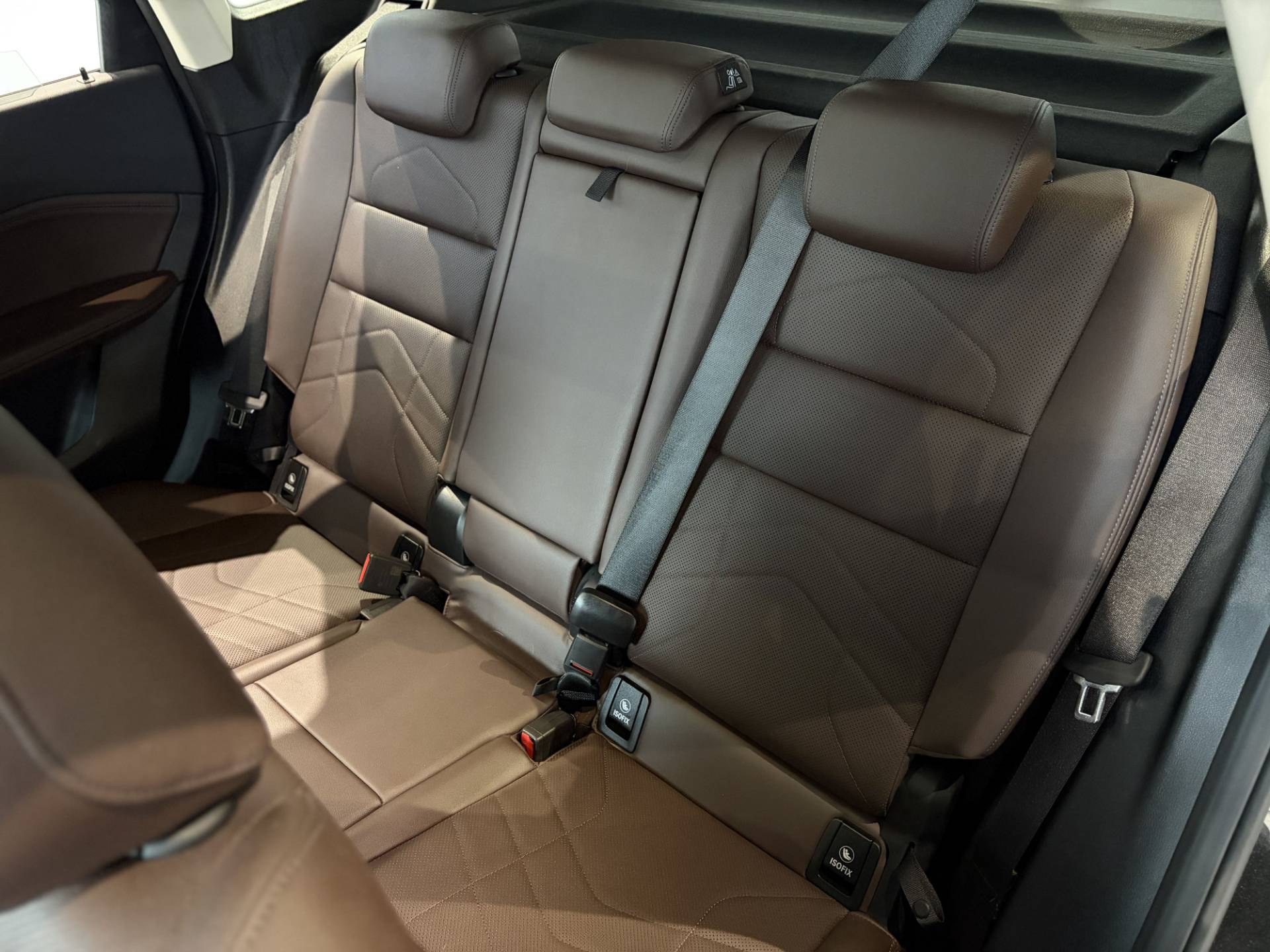 X1 2.0 16V TURBO SDRIVE20I X-LINE9