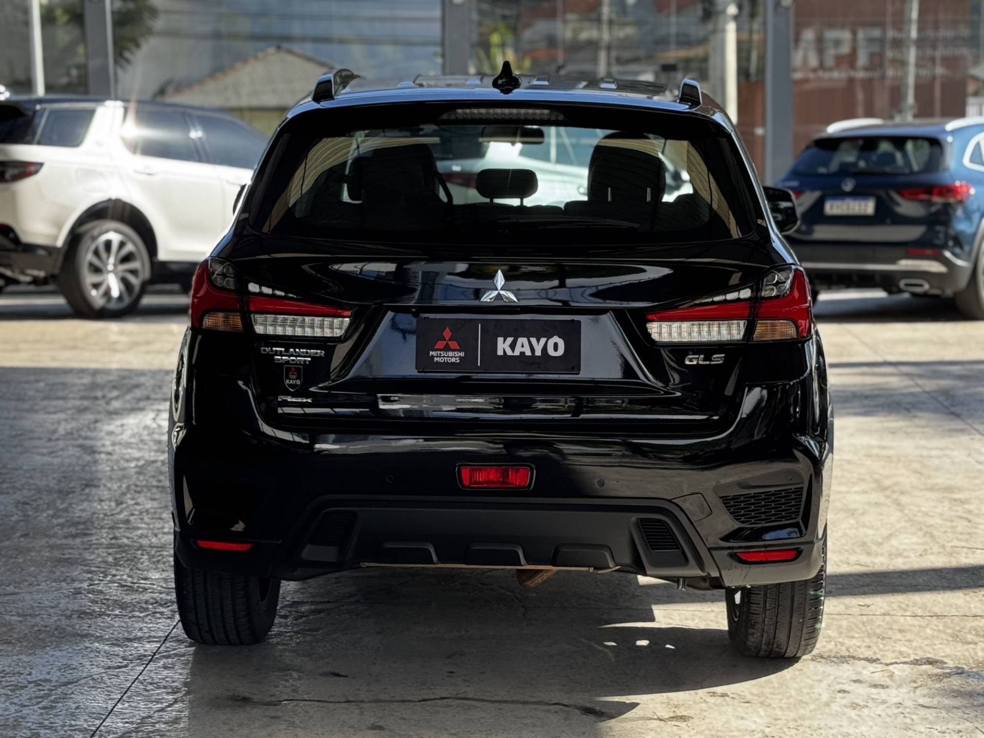 OUTLANDER SPORT 2.0 MIVEC GLS1