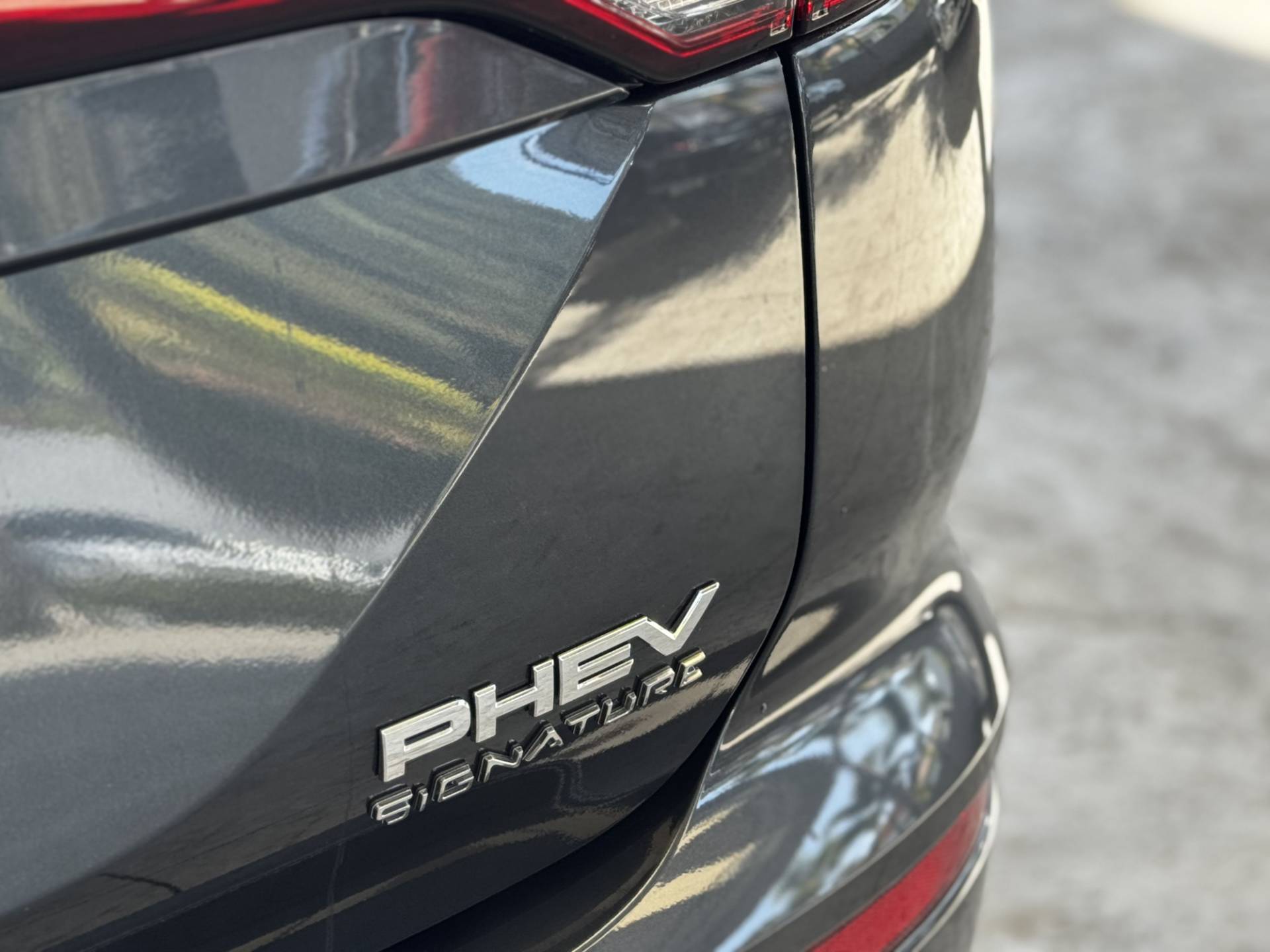 OUTLANDER 2.4 PHEV SIGNATURE S11