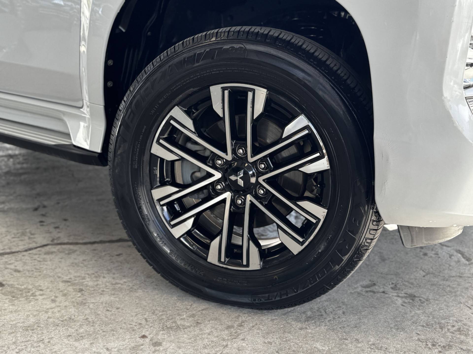 PAJERO SPORT 2.4 16V MIVEC TURBO HPE-S ADW3