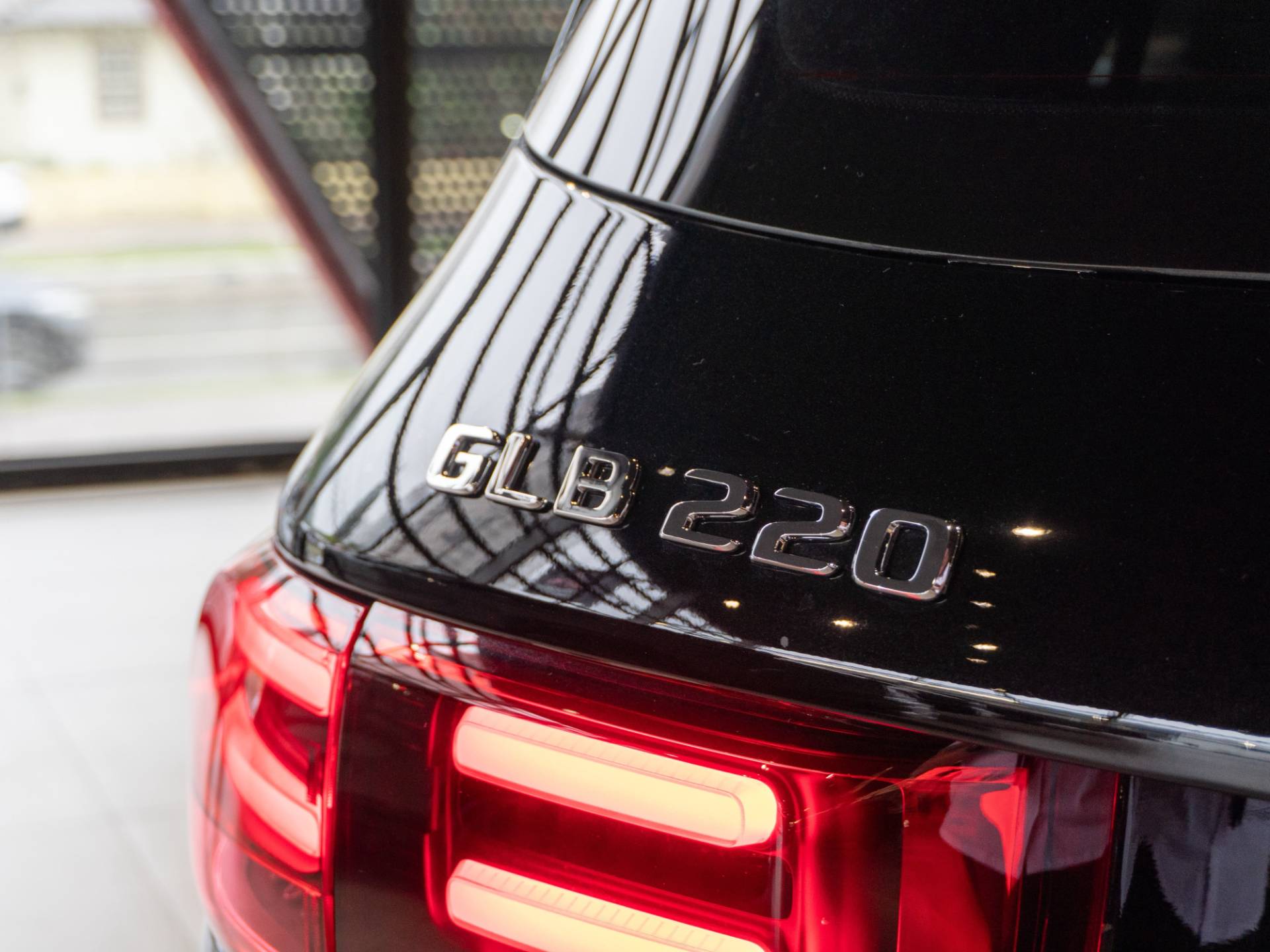 GLB 220 2.0 MHEV AMG LINE 4MATIC 8G-DCT18