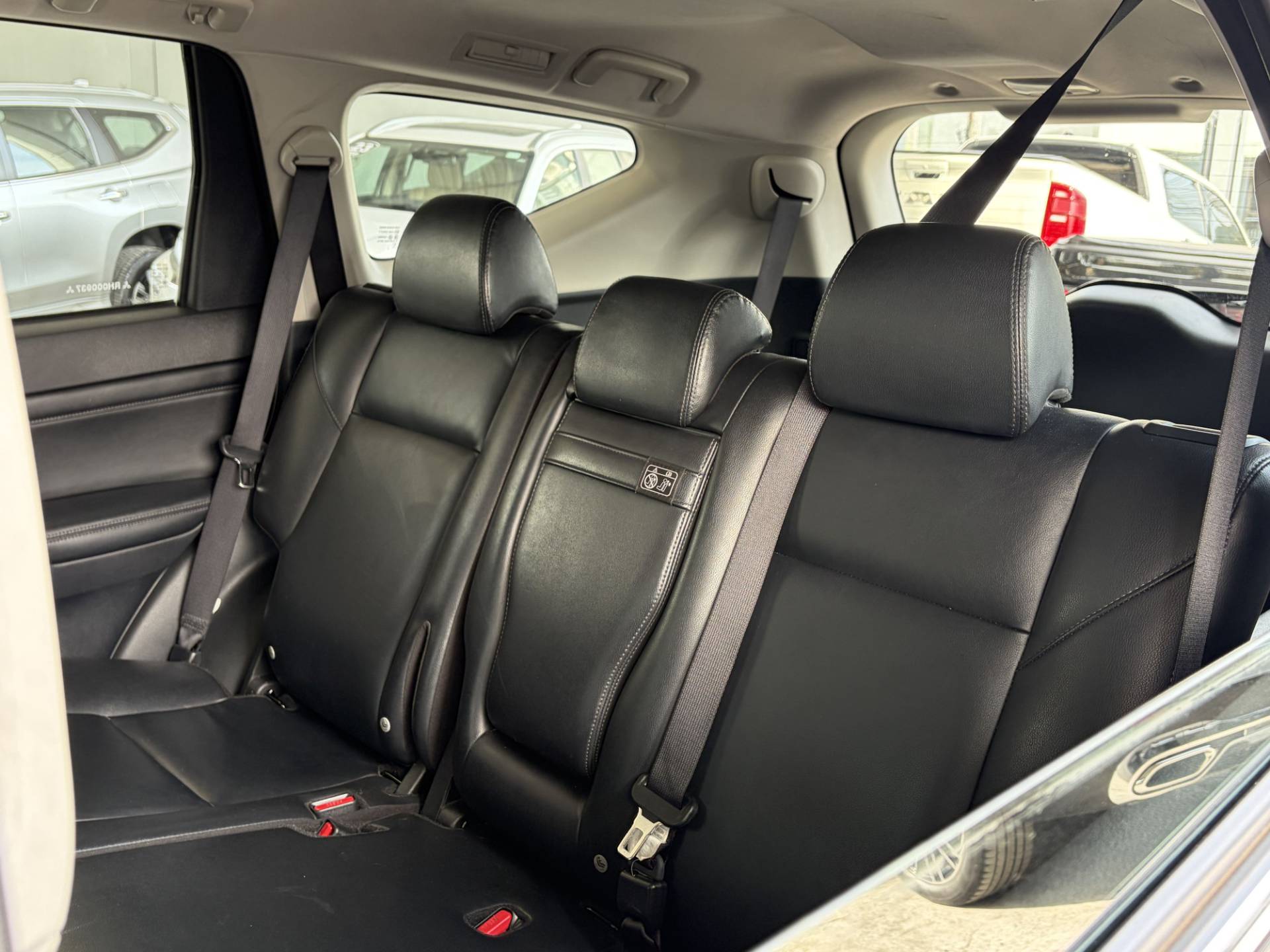 PAJERO SPORT 2.4 16V MIVEC TURBO HPE AWD9