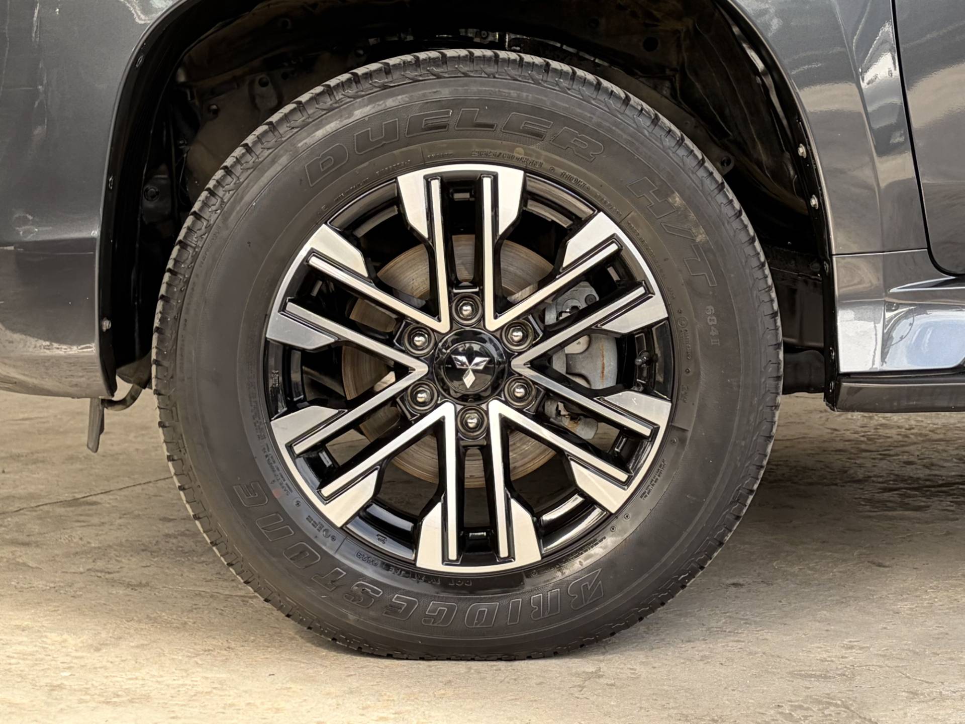 PAJERO SPORT 2.4 16V MIVEC TURBO HPE AWD18