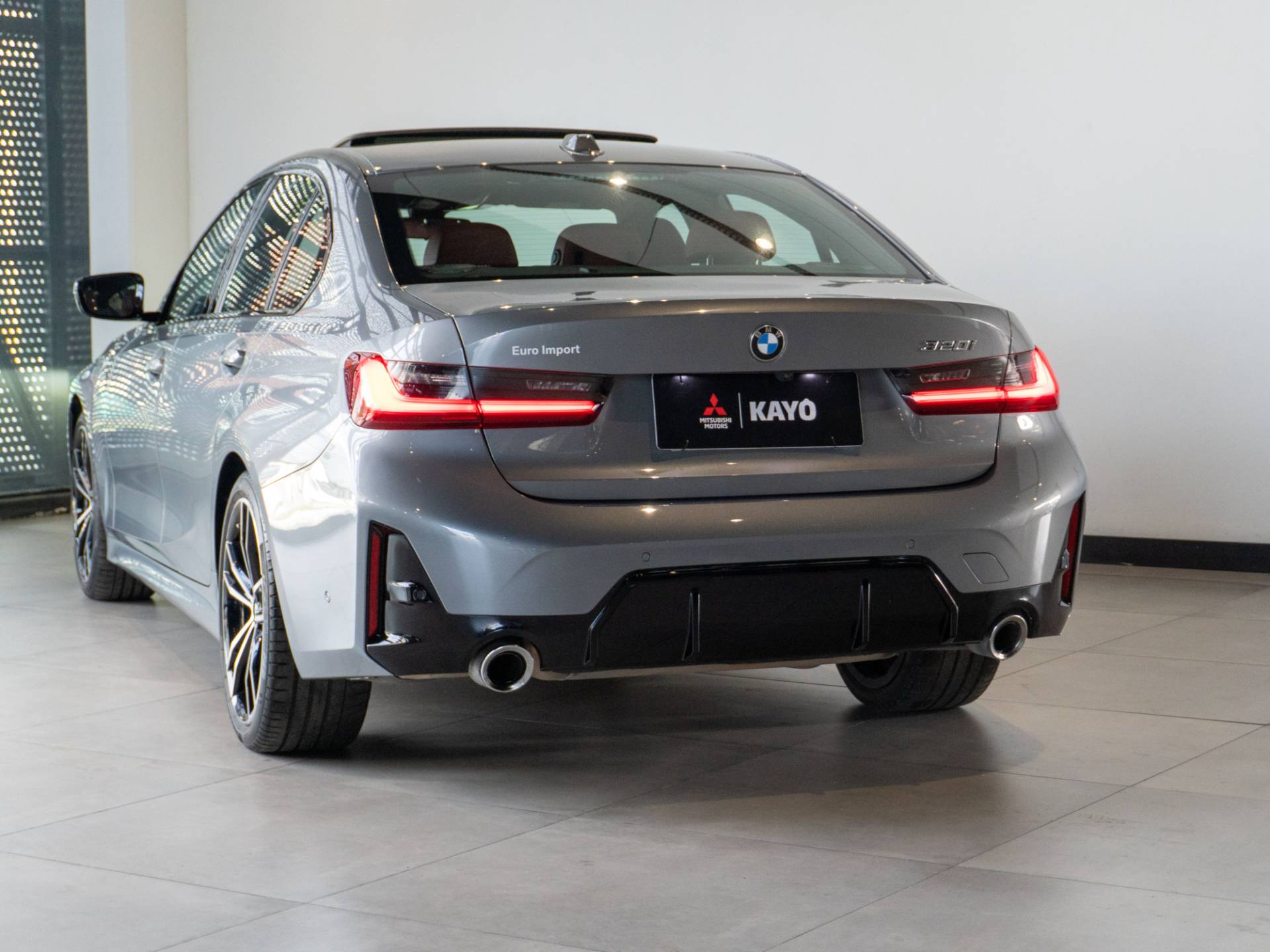 320i 2.0 16V TURBO M SPORT15
