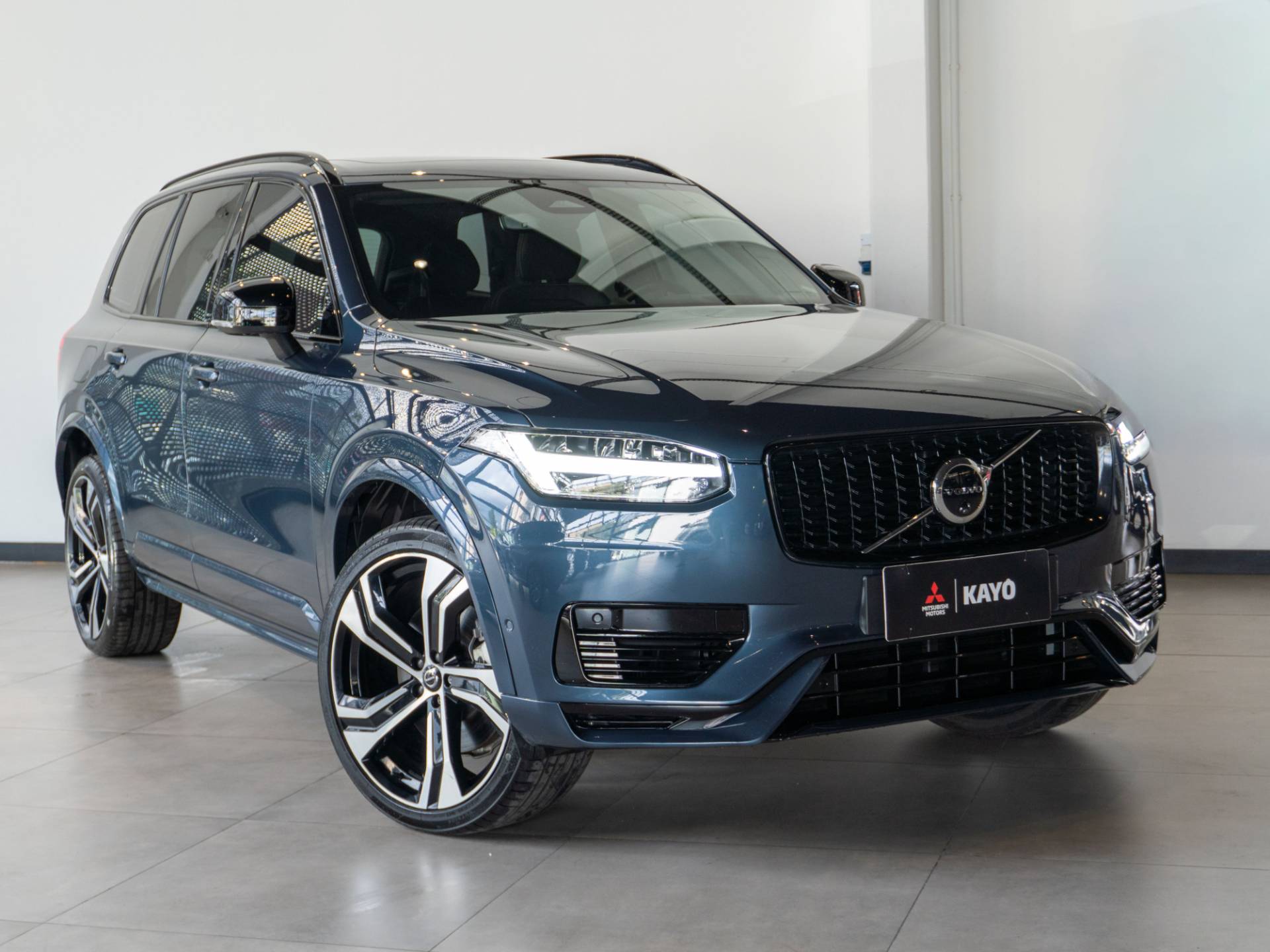 XC90 2.0 T8 RECHARGE ULTRA AWD0