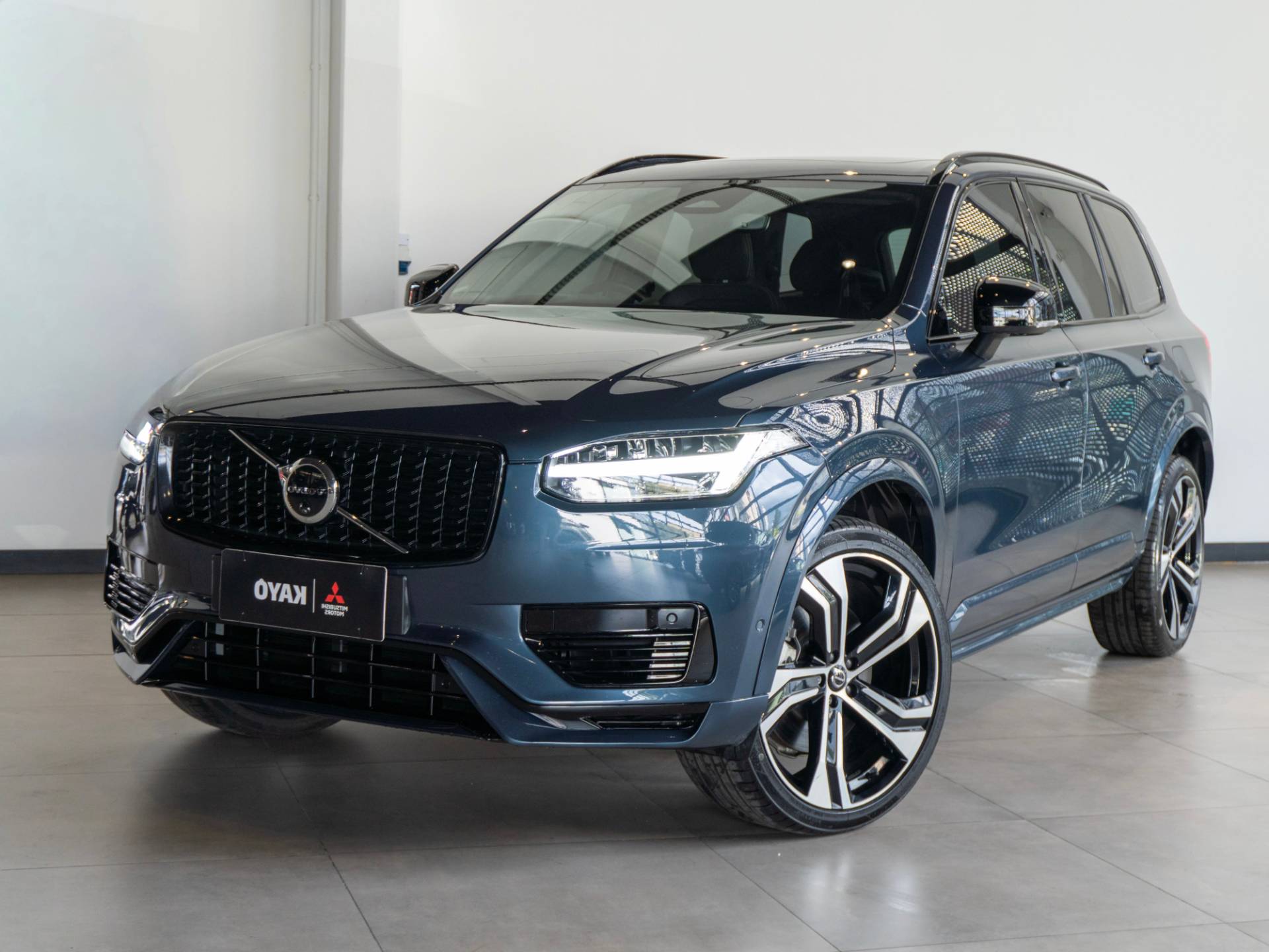 XC90 2.0 T8 RECHARGE ULTRA AWD1