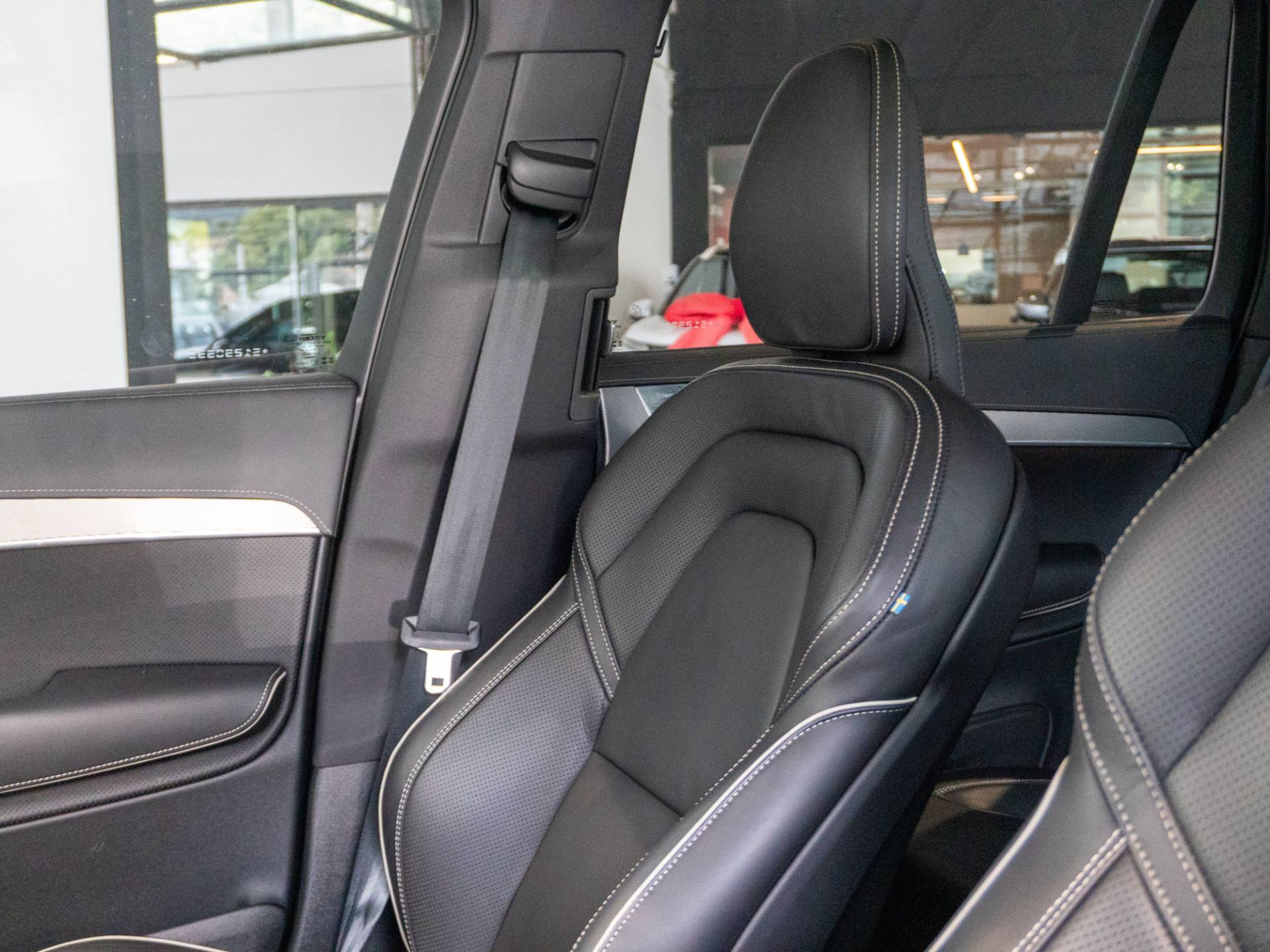 XC90 2.0 T8 RECHARGE ULTRA AWD10