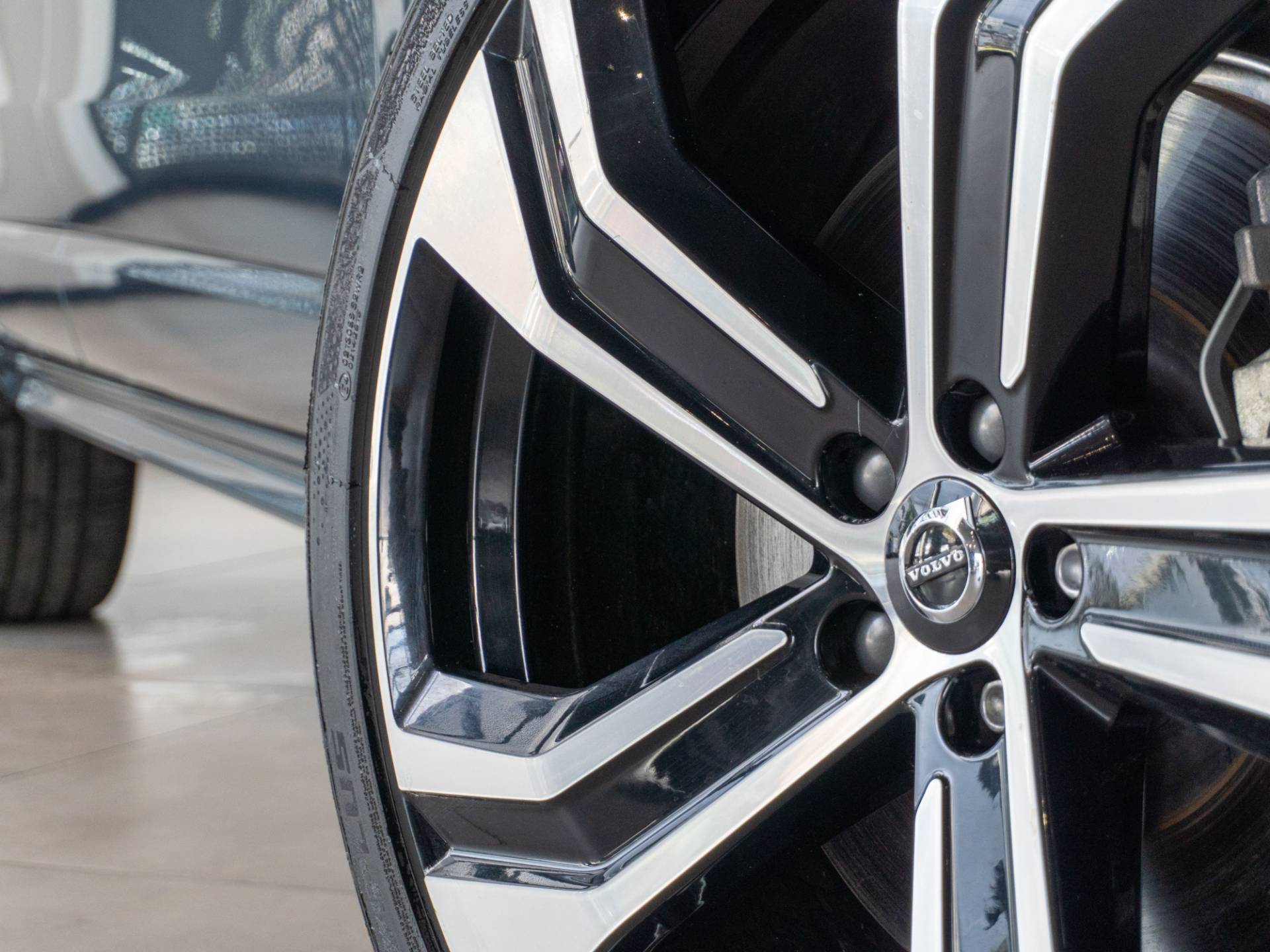 XC90 2.0 T8 RECHARGE ULTRA AWD19