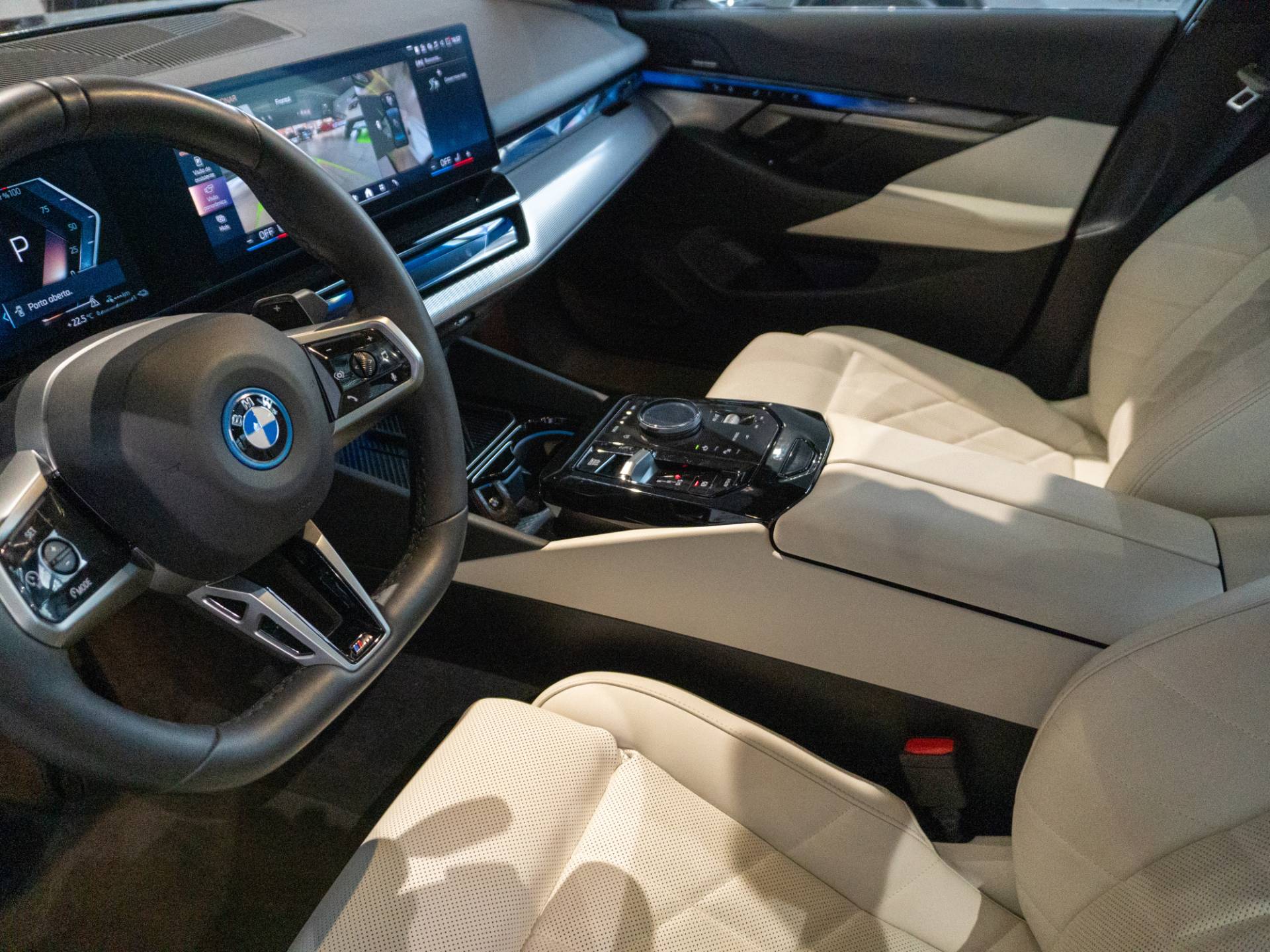 530e 2.0 TWINPOWER PHEV M SPORT7