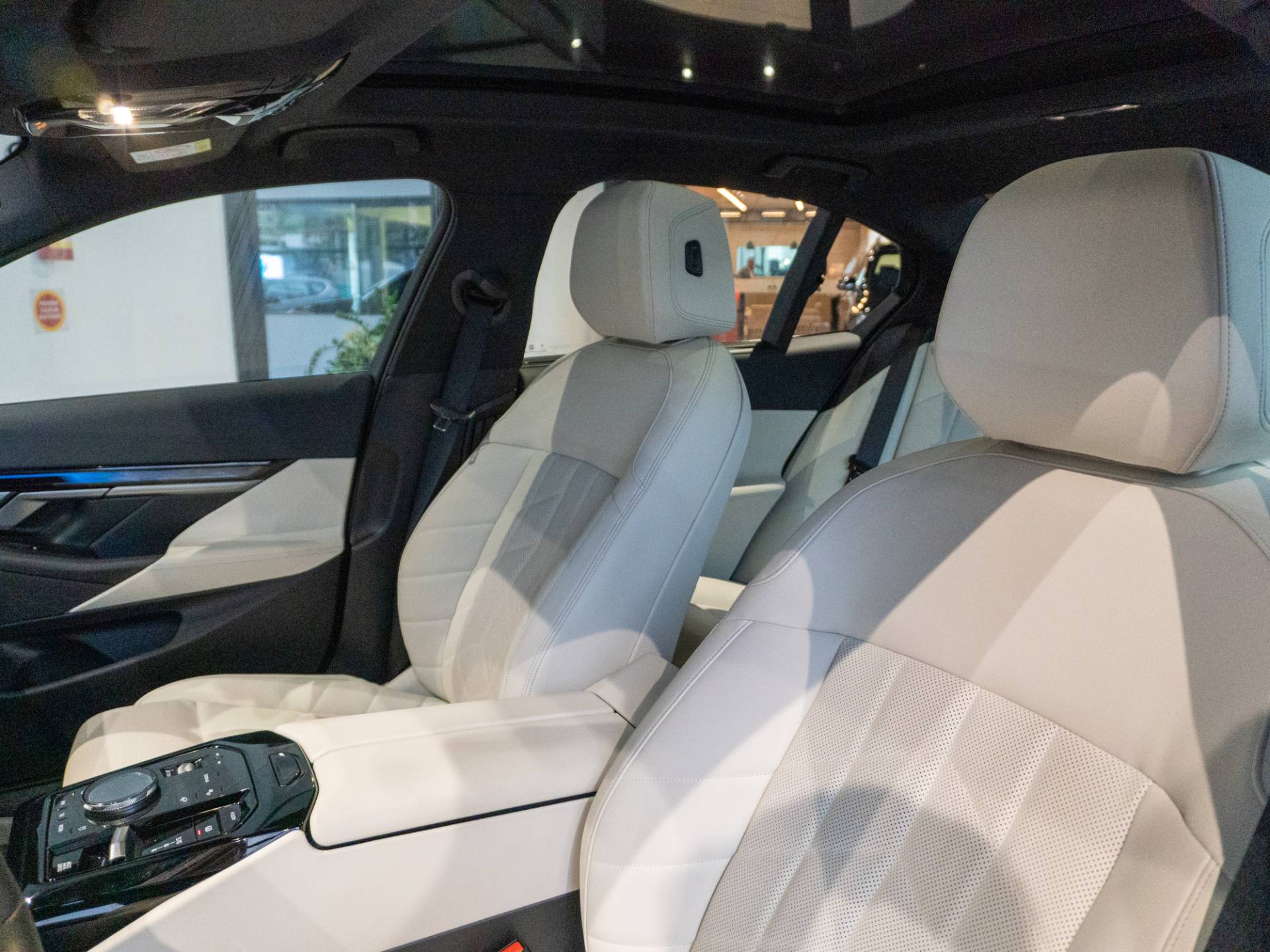 530e 2.0 TWINPOWER PHEV M SPORT8