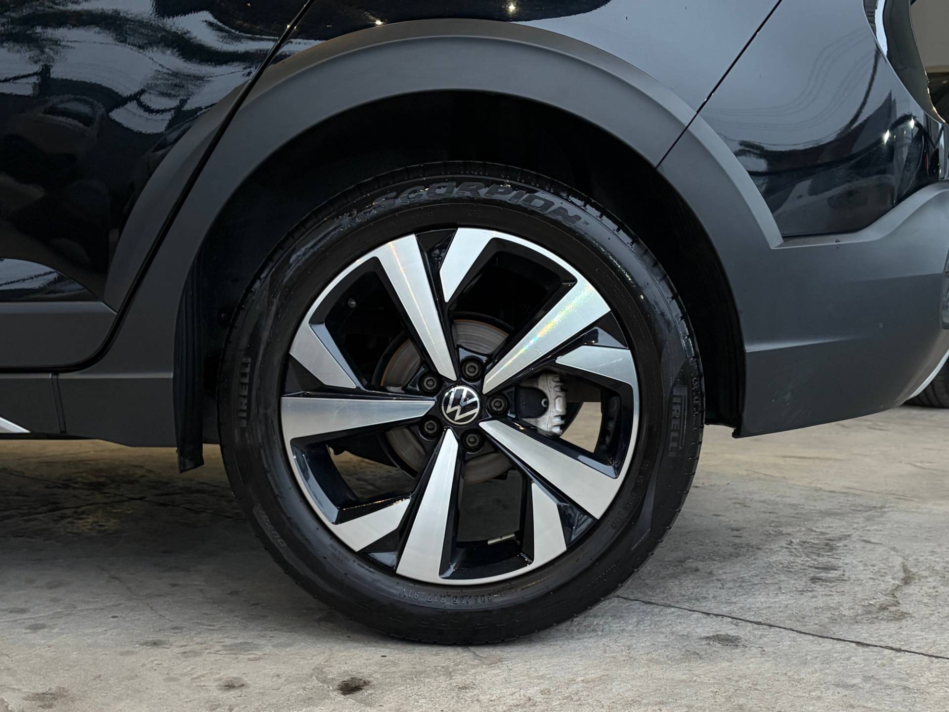 NIVUS 1.0 200 TSI TOTAL HIGHLINE21