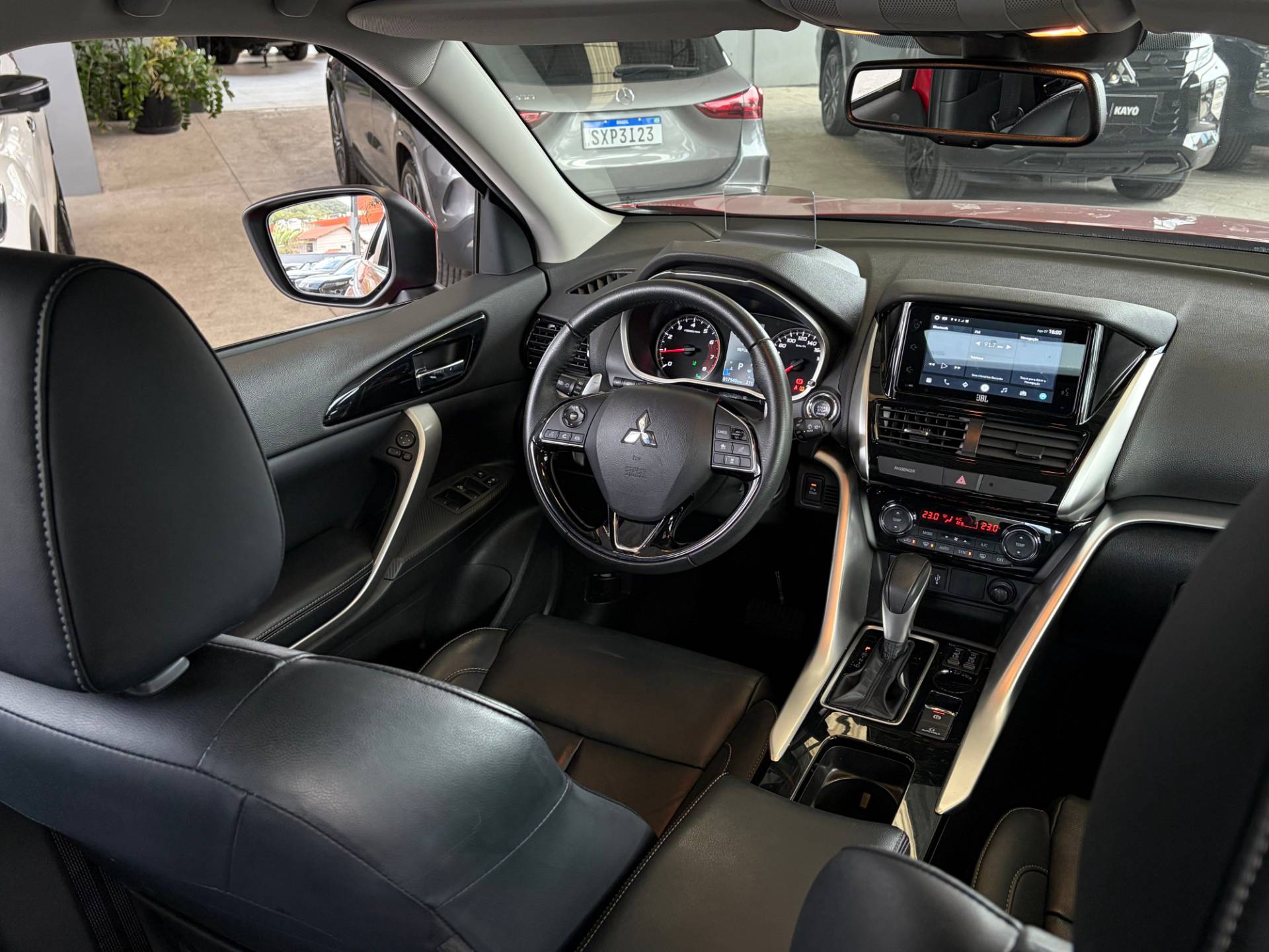 ECLIPSE CROSS 1.5 MIVEC TURBO HPE5