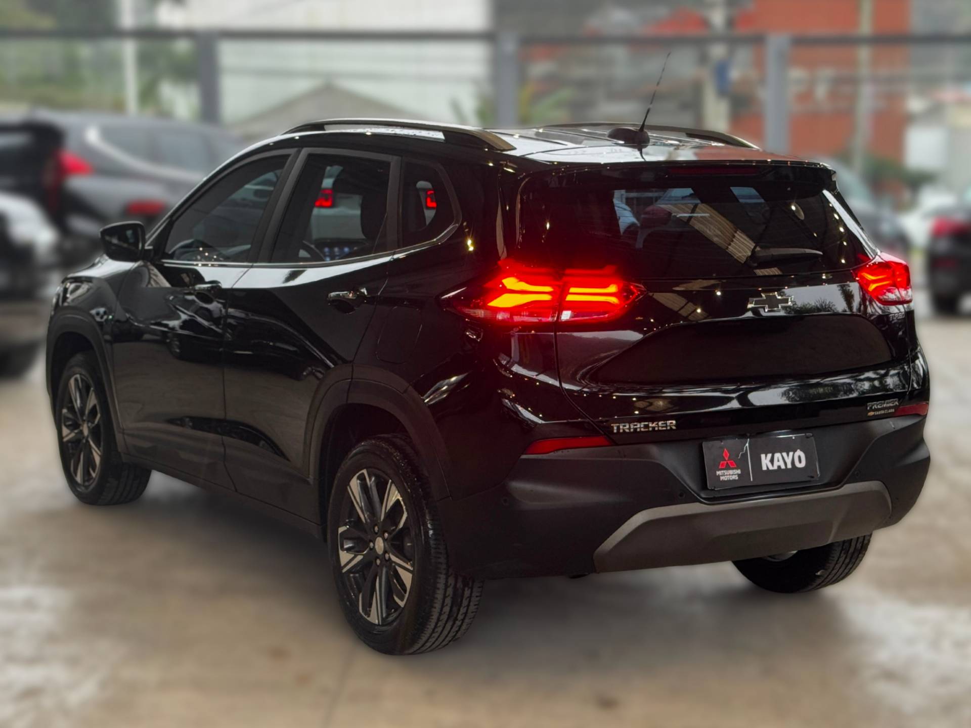 TRACKER 1.0 TURBO PREMIER13