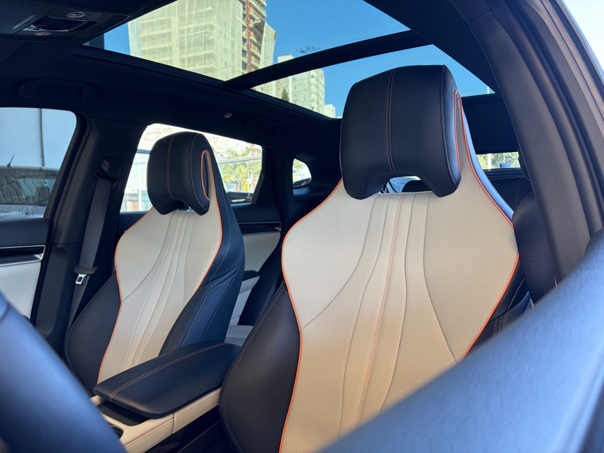 SONG PLUS PREMIUM 1.5 DM I TURBO AWD8