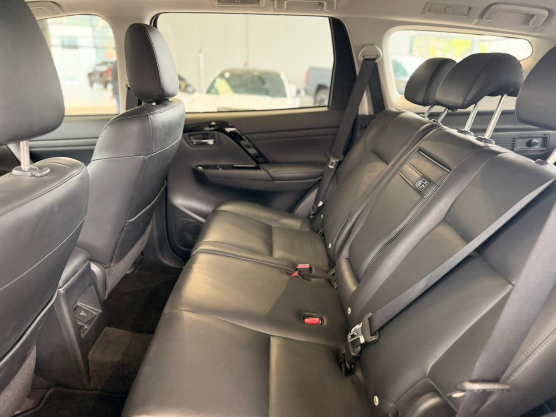 PAJERO SPORT 2.4 16V MIVEC TURBO LEGEND AWD9