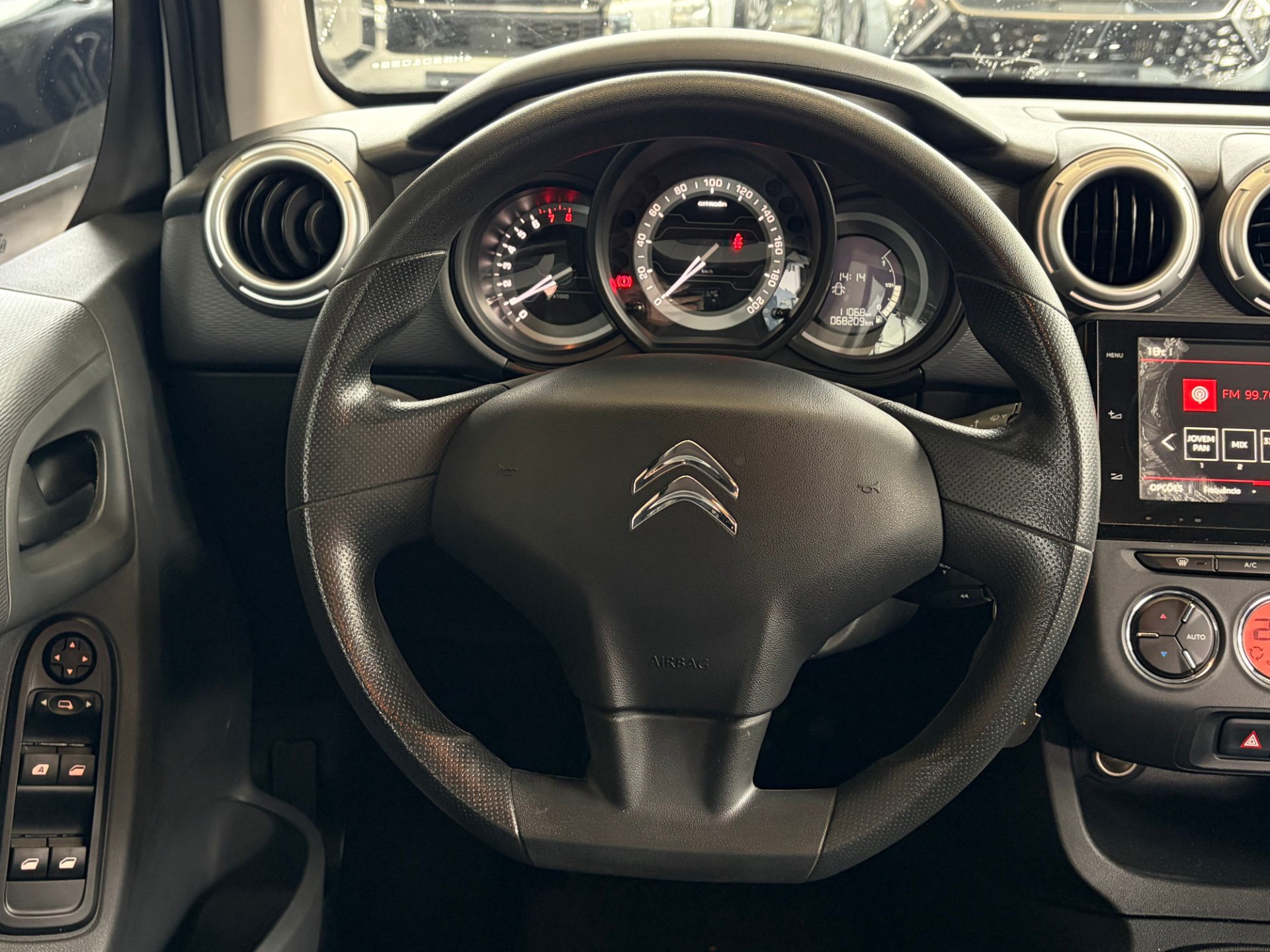 C3 1.2 PURE TECH ATTRACTION10