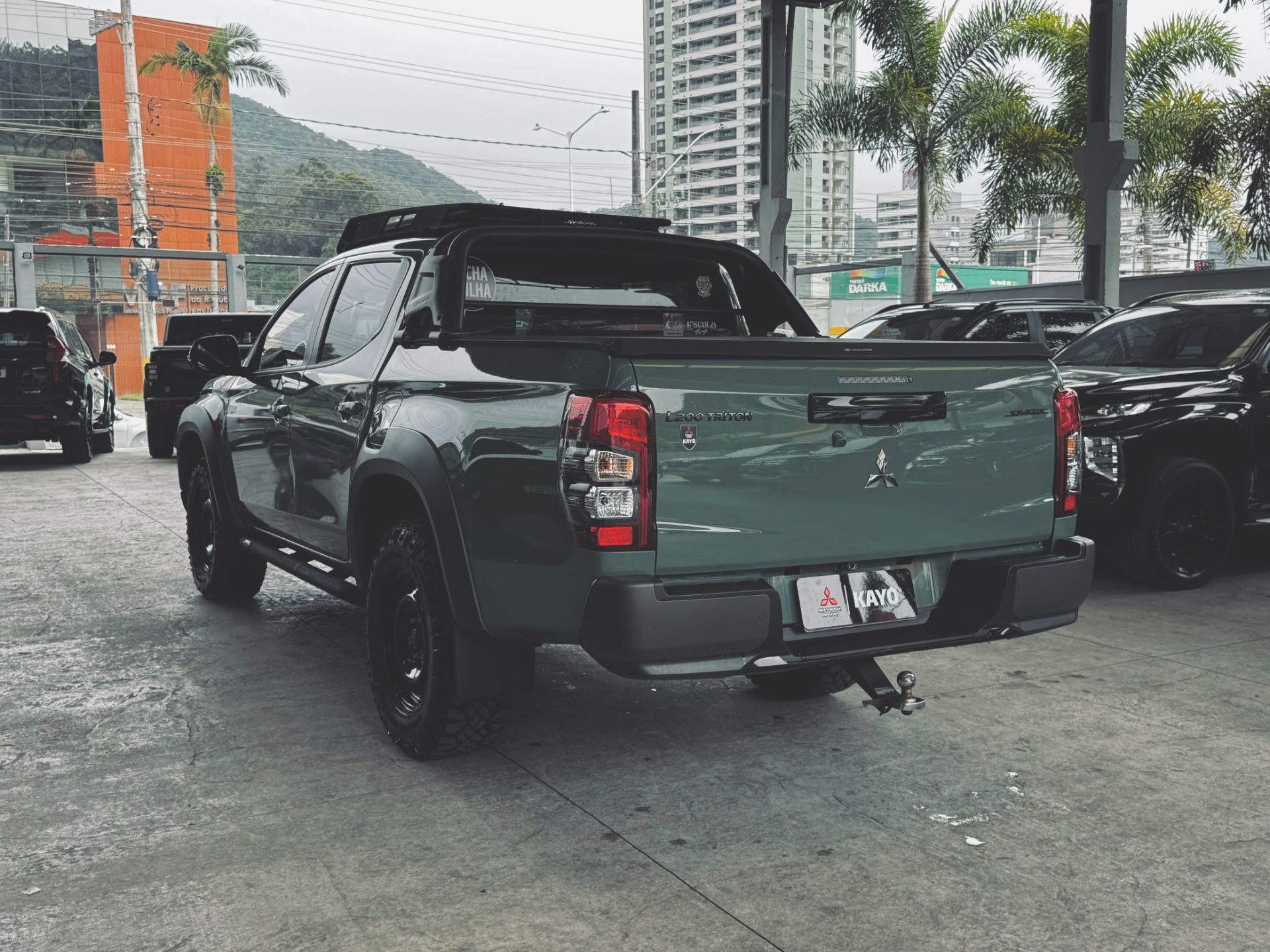 L200 TRITON 2.4 16V TURBO SAVANA GLS CD 4X43