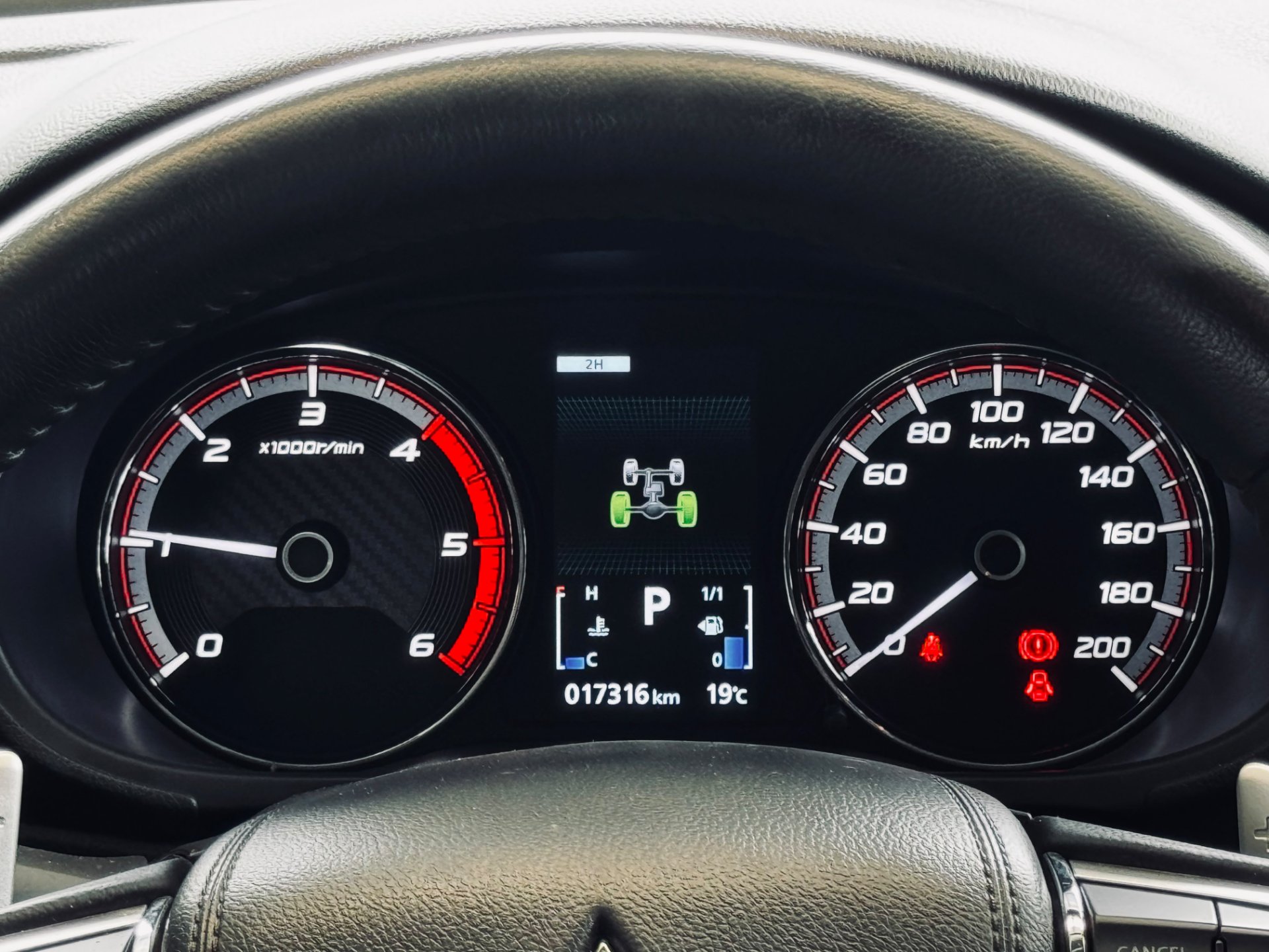 L200 TRITON 2.4 16V TURBO SAVANA GLS CD 4X49