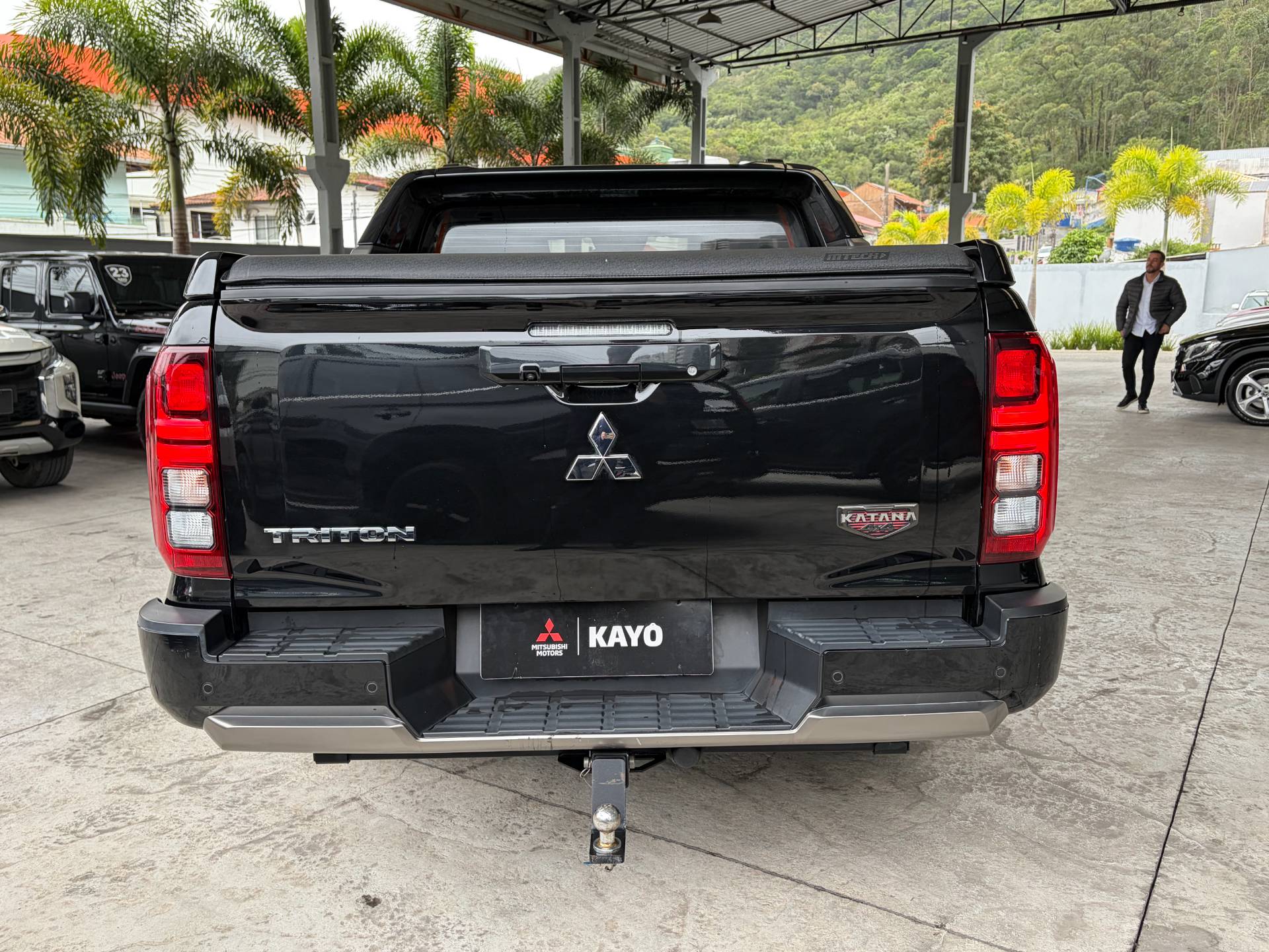 TRITON 2.4 BITURBO CD KATANA 4X44