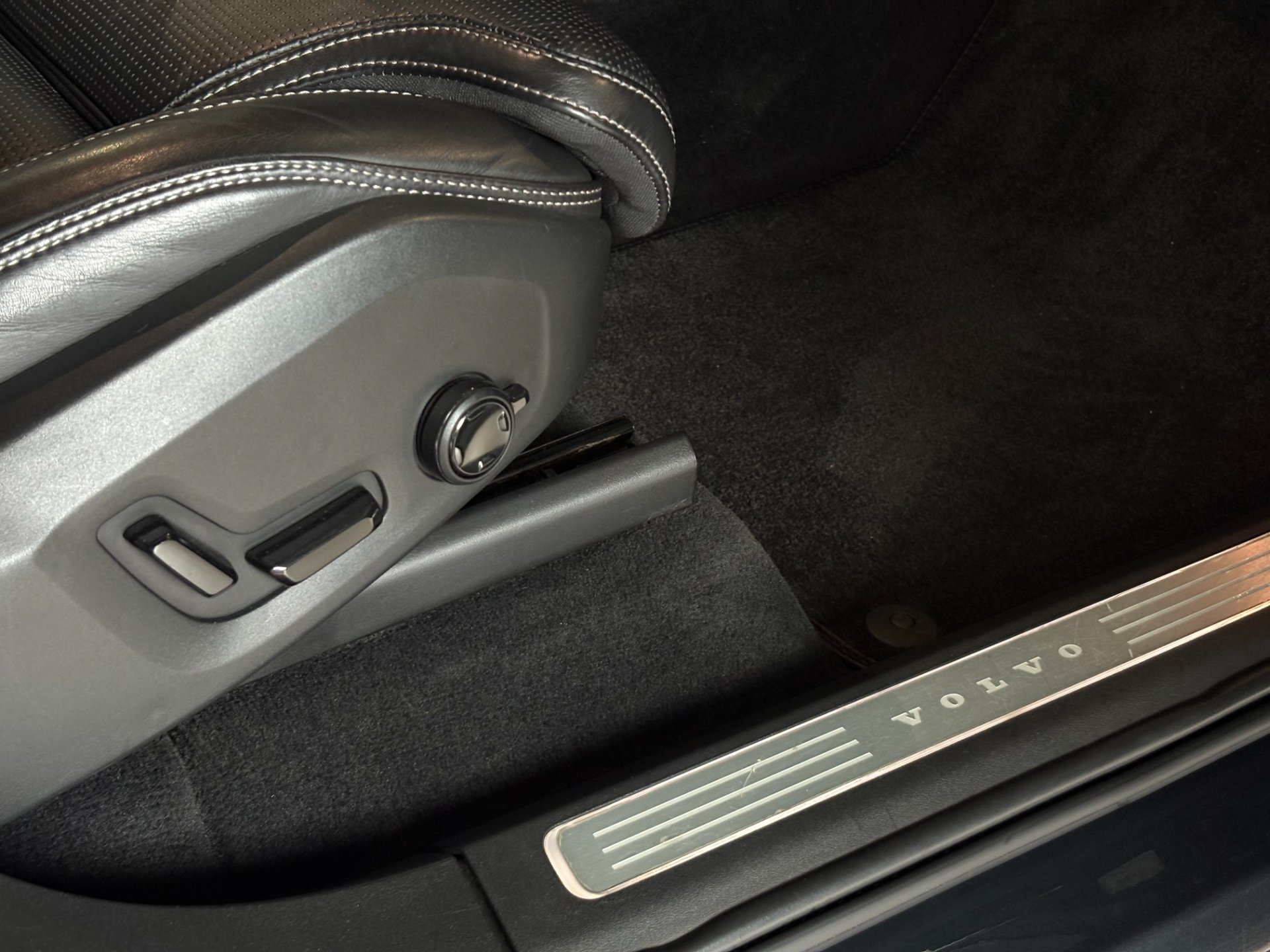 XC90 2.0 T6 INSCRIPTION AWD18