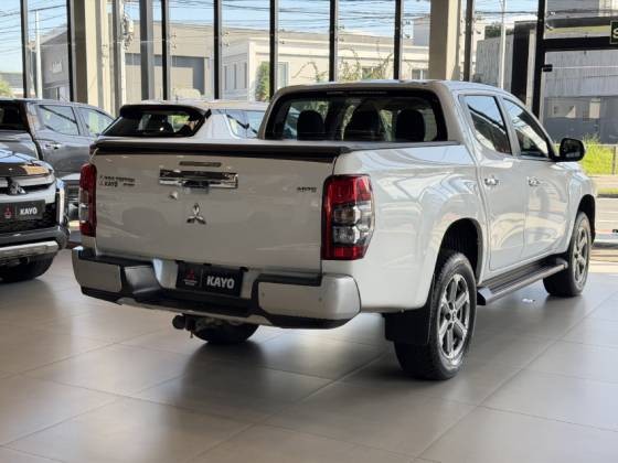 MITSUBISHI L200 TRITON 2.4 16V TURBO SPORT HPE CD 4X410