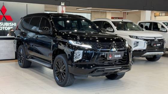MITSUBISHI PAJERO SPORT 2.4 16V MIVEC TURBO LEGEND BLACK AWD0